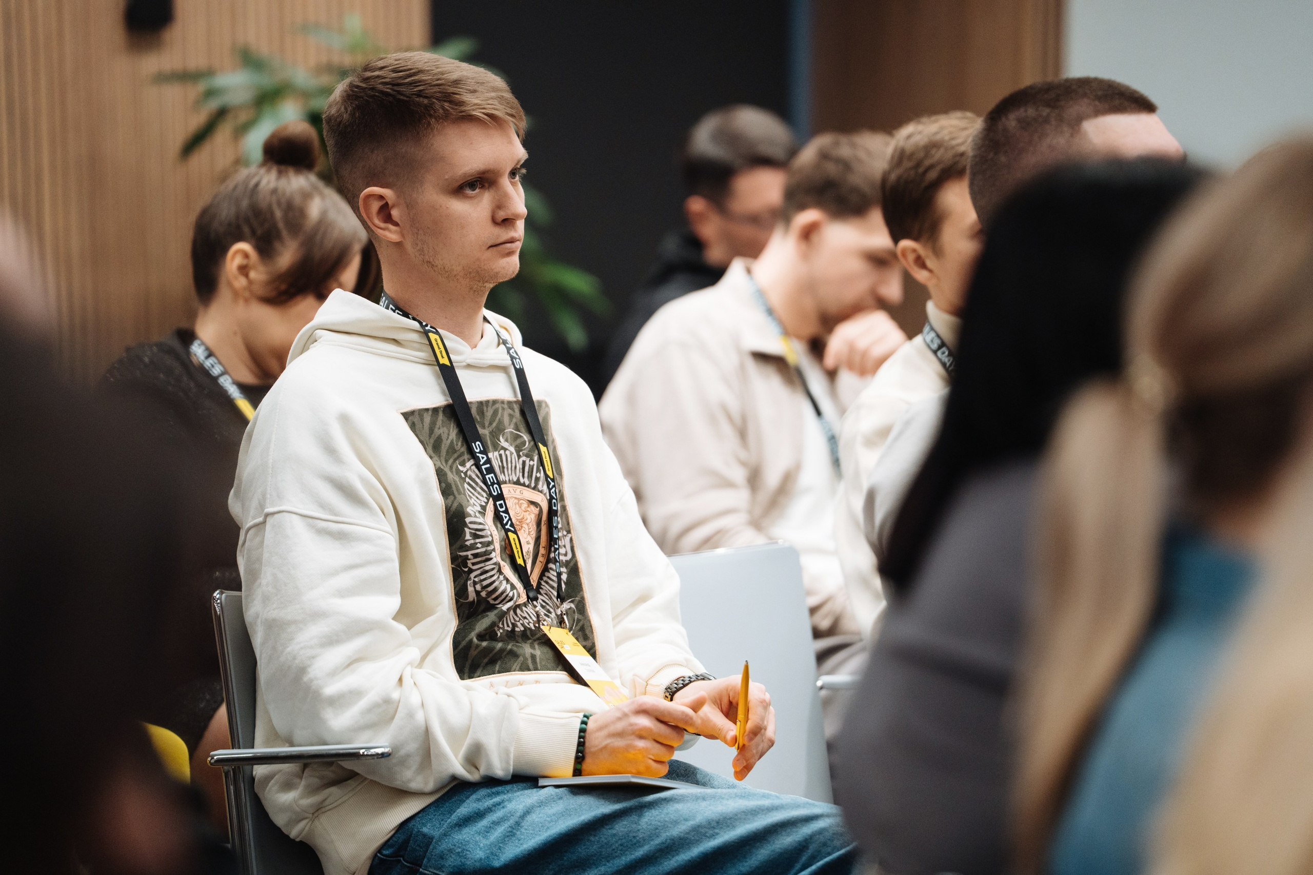 Sales day grand final. Рекламный фотограф Москва — рекламная и бренд-съёмка | Polyakov