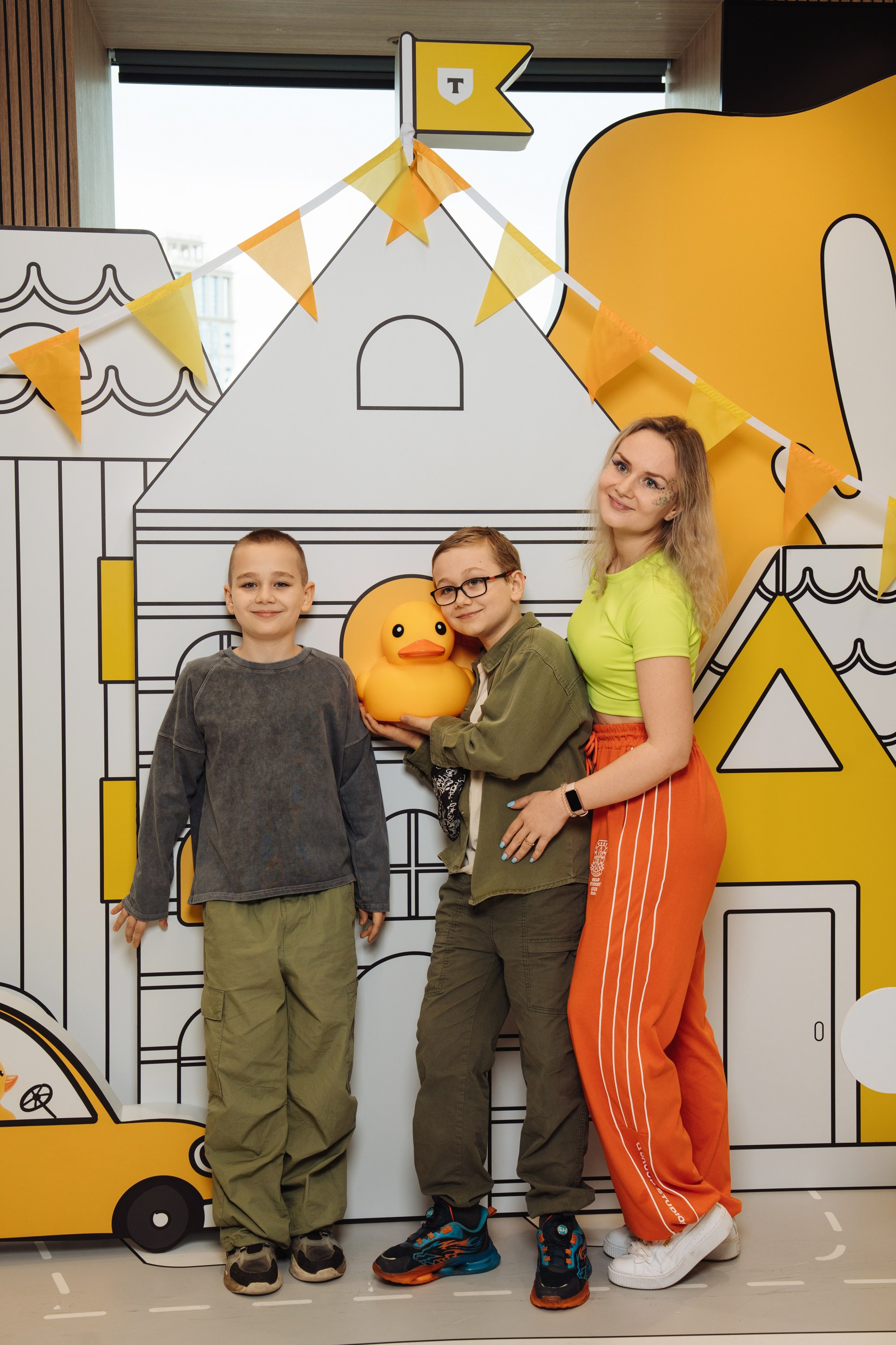 Kids Day 2026. Рекламный фотограф Москва — рекламная и бренд-съёмка | Polyakov