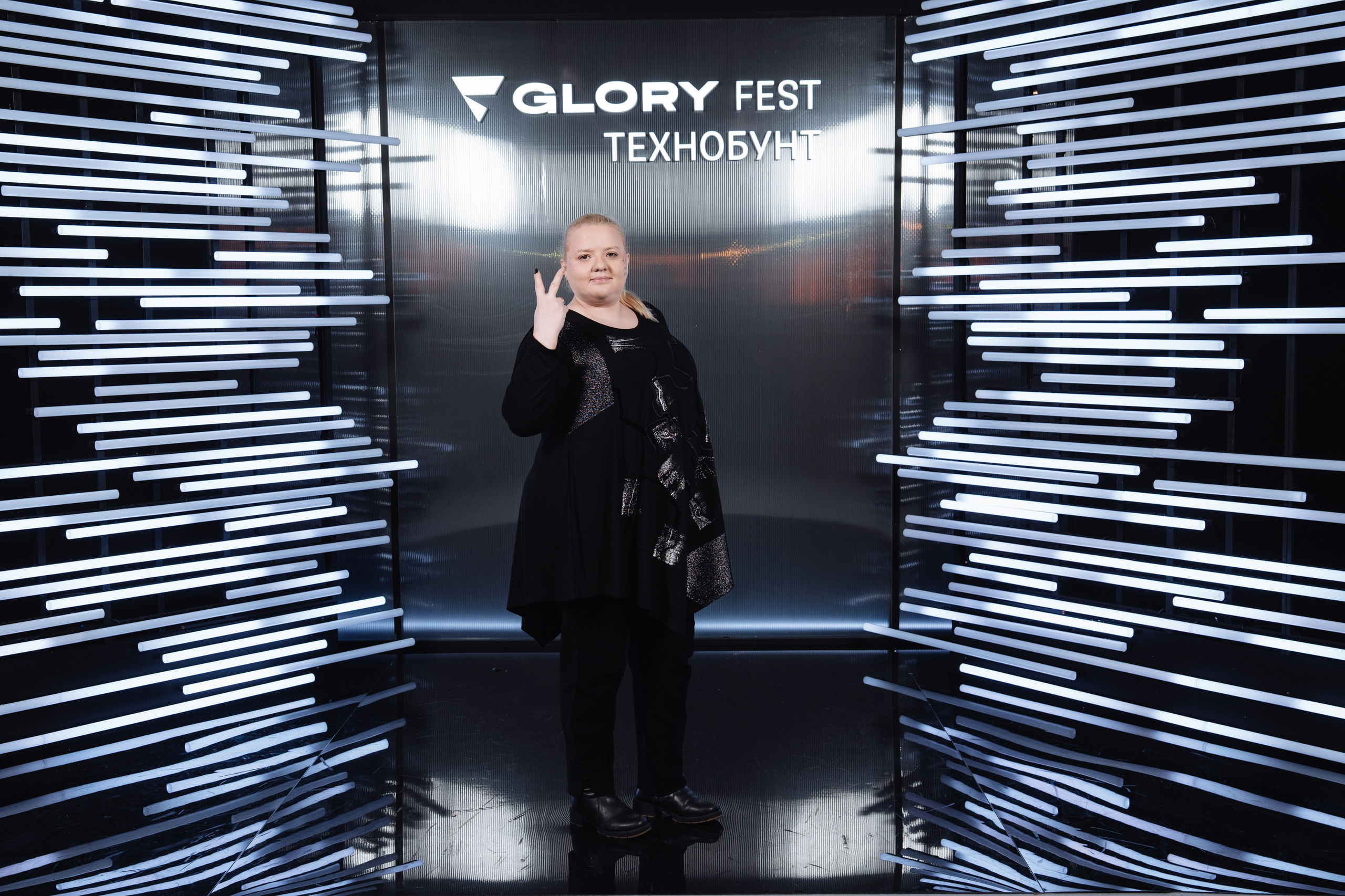 Glory 2025. Рекламный фотограф Москва — рекламная и бренд-съёмка | Polyakov