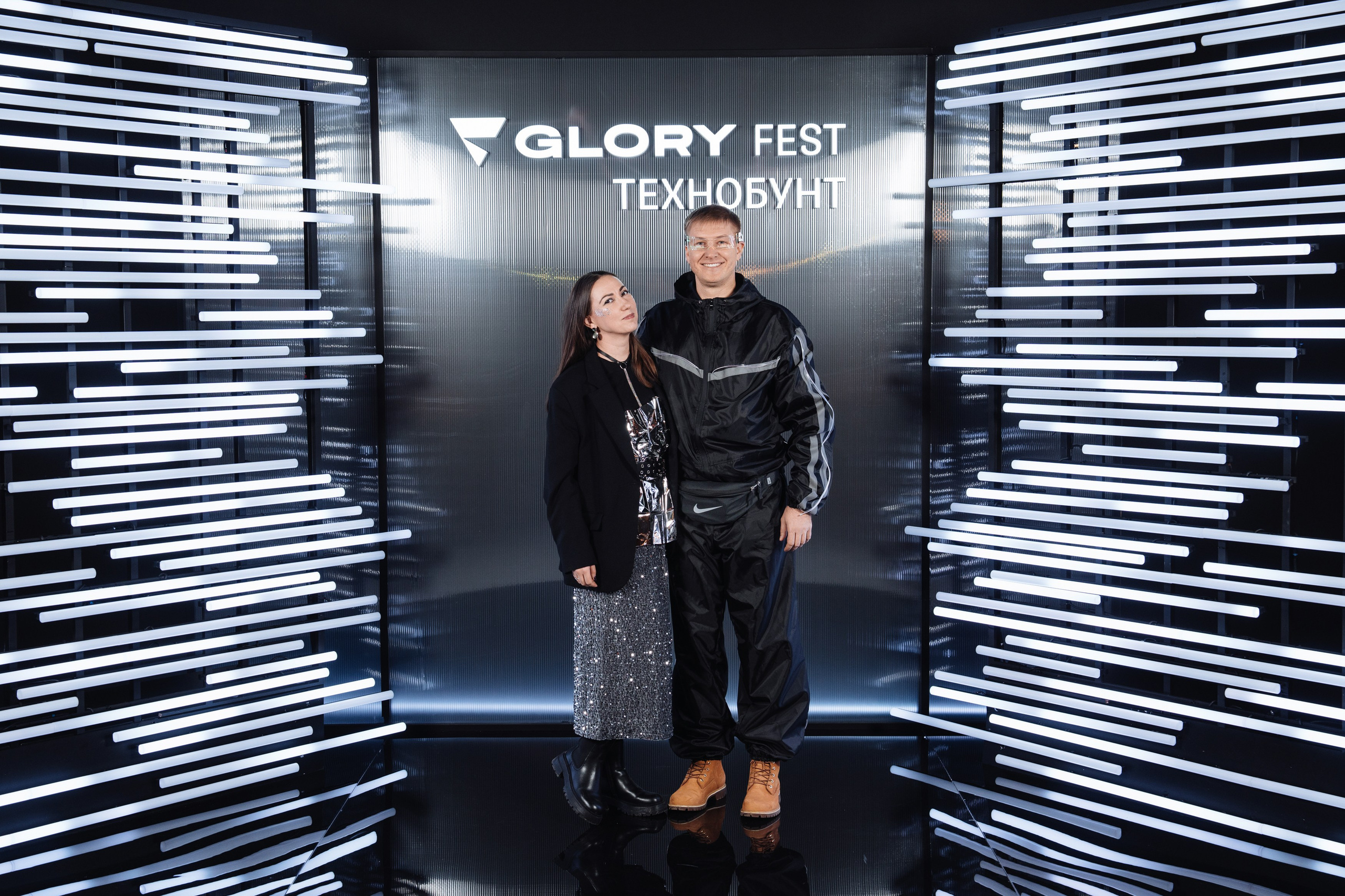 Glory 2025. Рекламный фотограф Москва — рекламная и бренд-съёмка | Polyakov