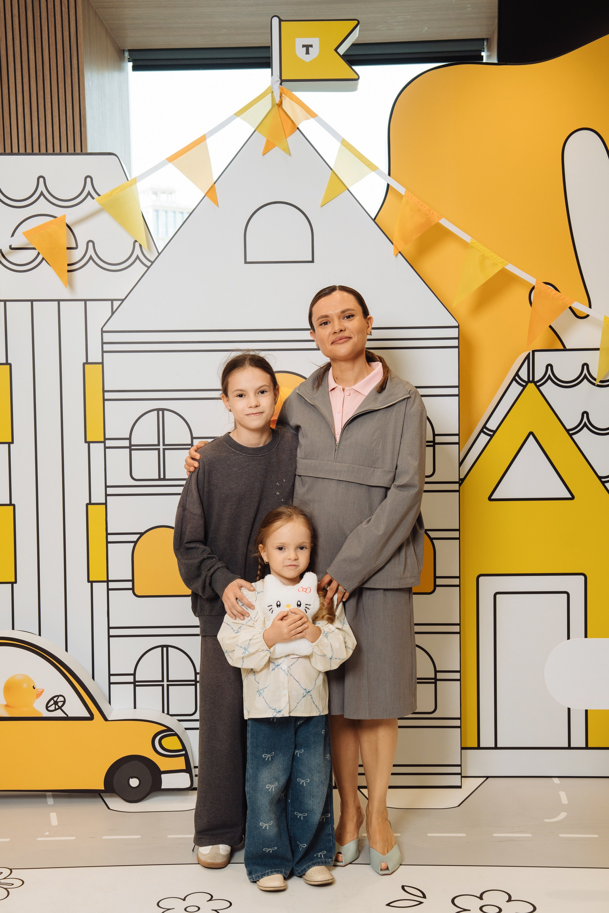 Kids Day 2026. Рекламный фотограф Москва — рекламная и бренд-съёмка | Polyakov