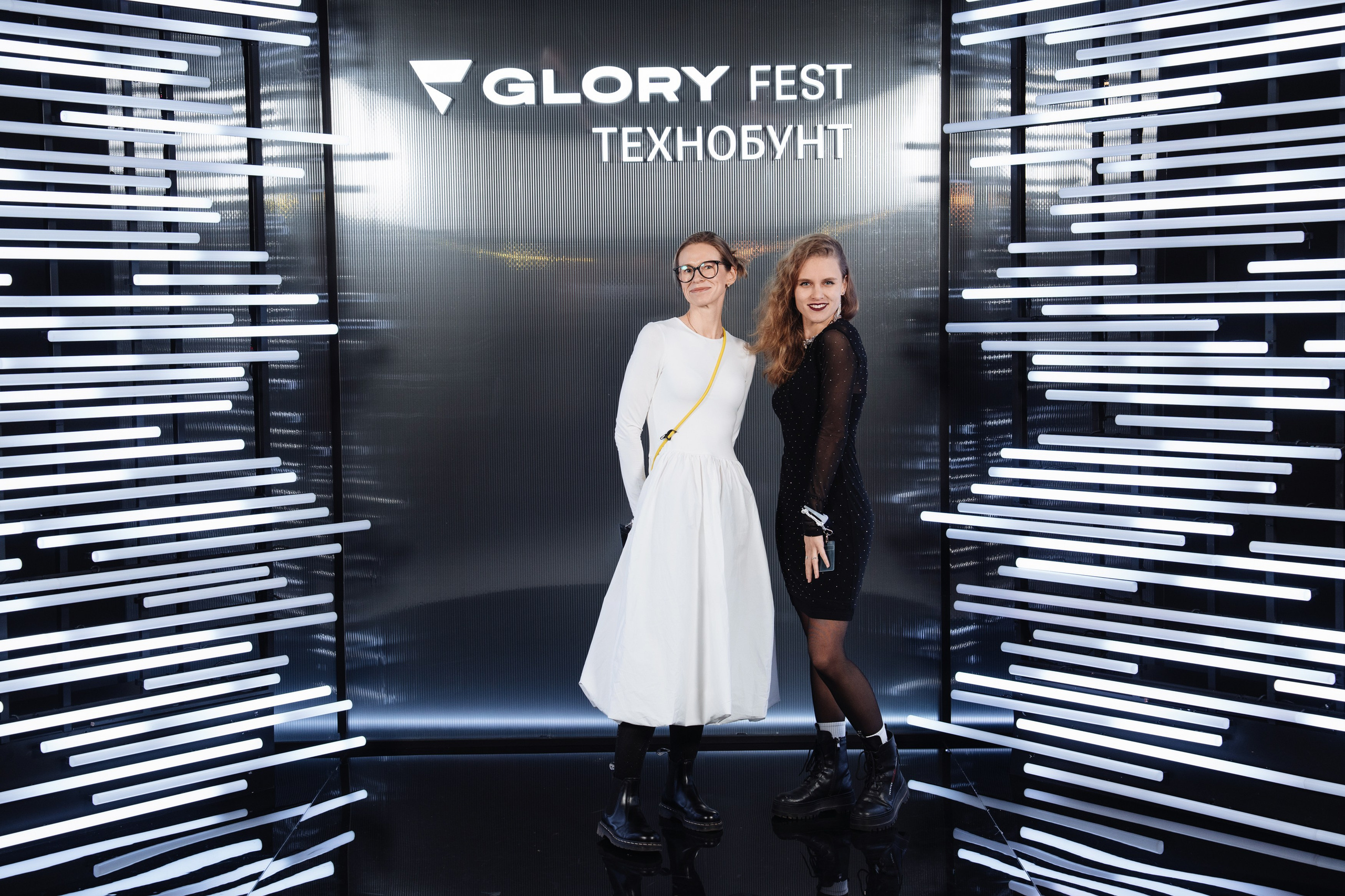 Glory 2025. Рекламный фотограф Москва — рекламная и бренд-съёмка | Polyakov