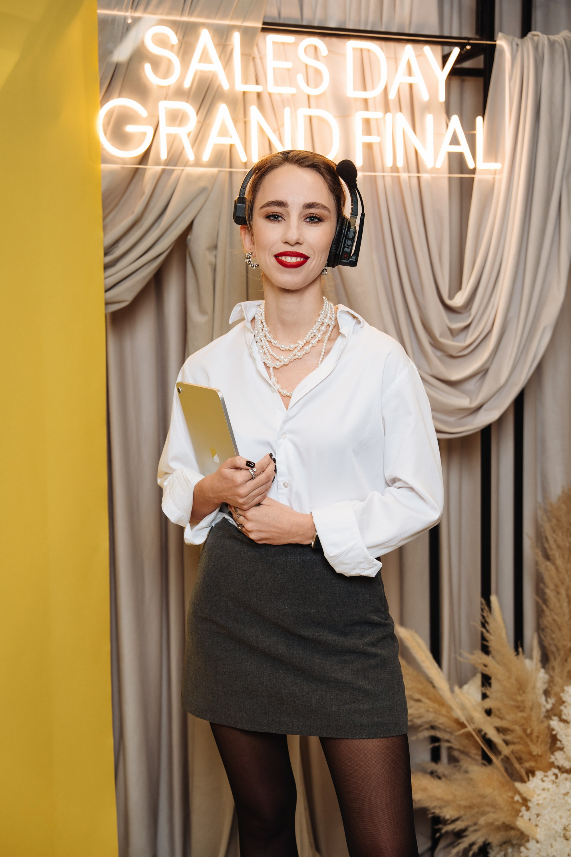 Sales day grand final. Рекламный фотограф Москва — рекламная и бренд-съёмка | Polyakov
