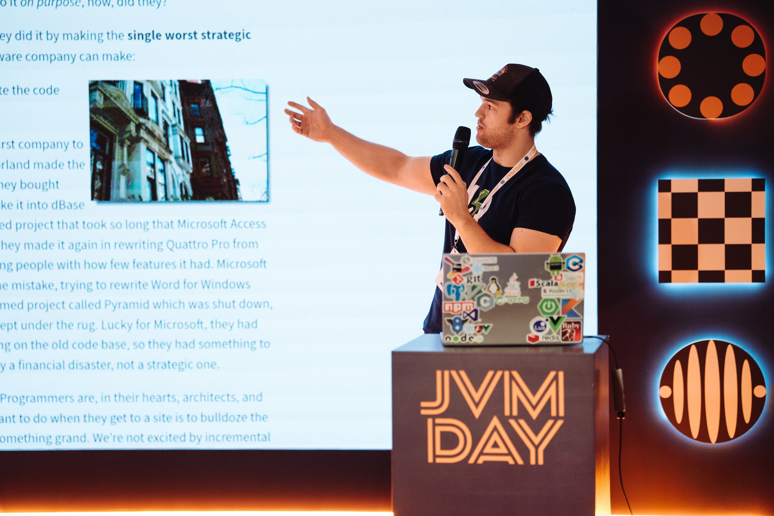 JVM DAY 2026. Рекламный фотограф Москва — рекламная и бренд-съёмка | Polyakov