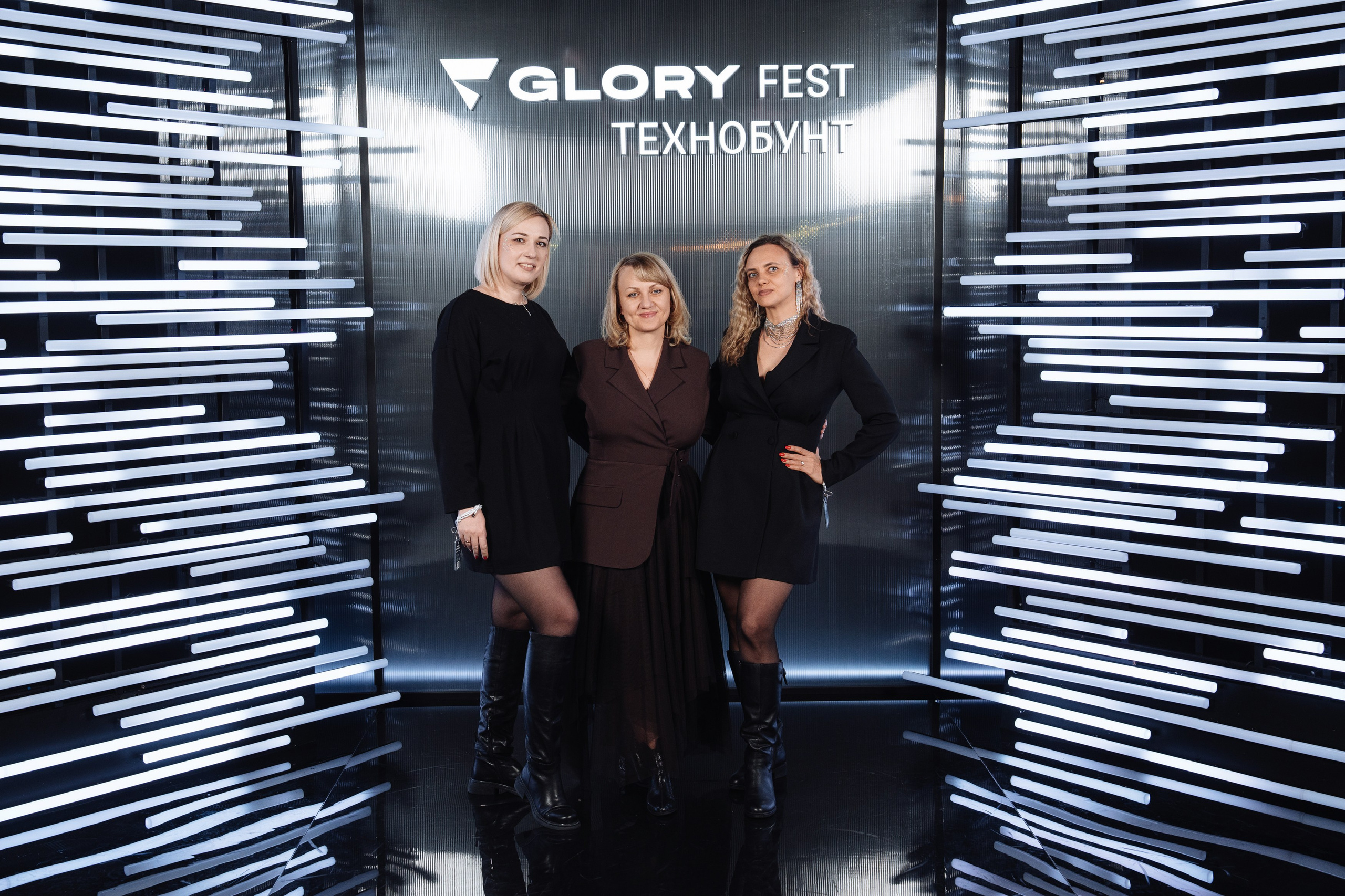 Glory 2025. Рекламный фотограф Москва — рекламная и бренд-съёмка | Polyakov