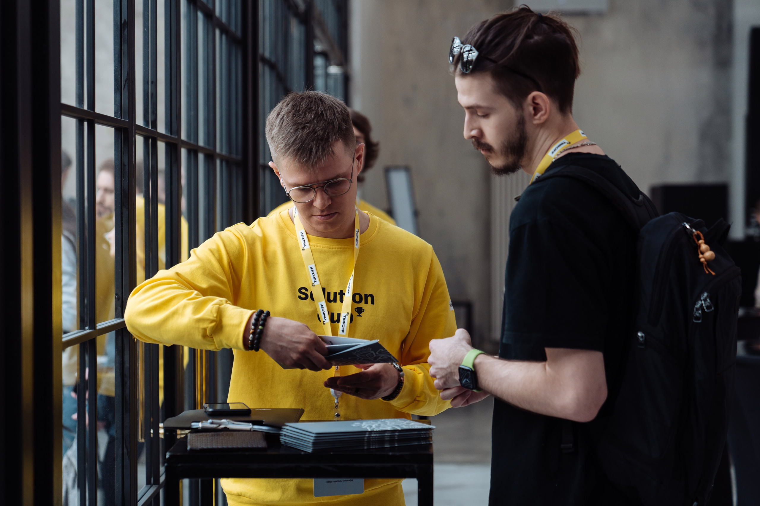 Tinkoff Solution Club. Рекламный фотограф Москва — рекламная и бренд-съёмка | Polyakov