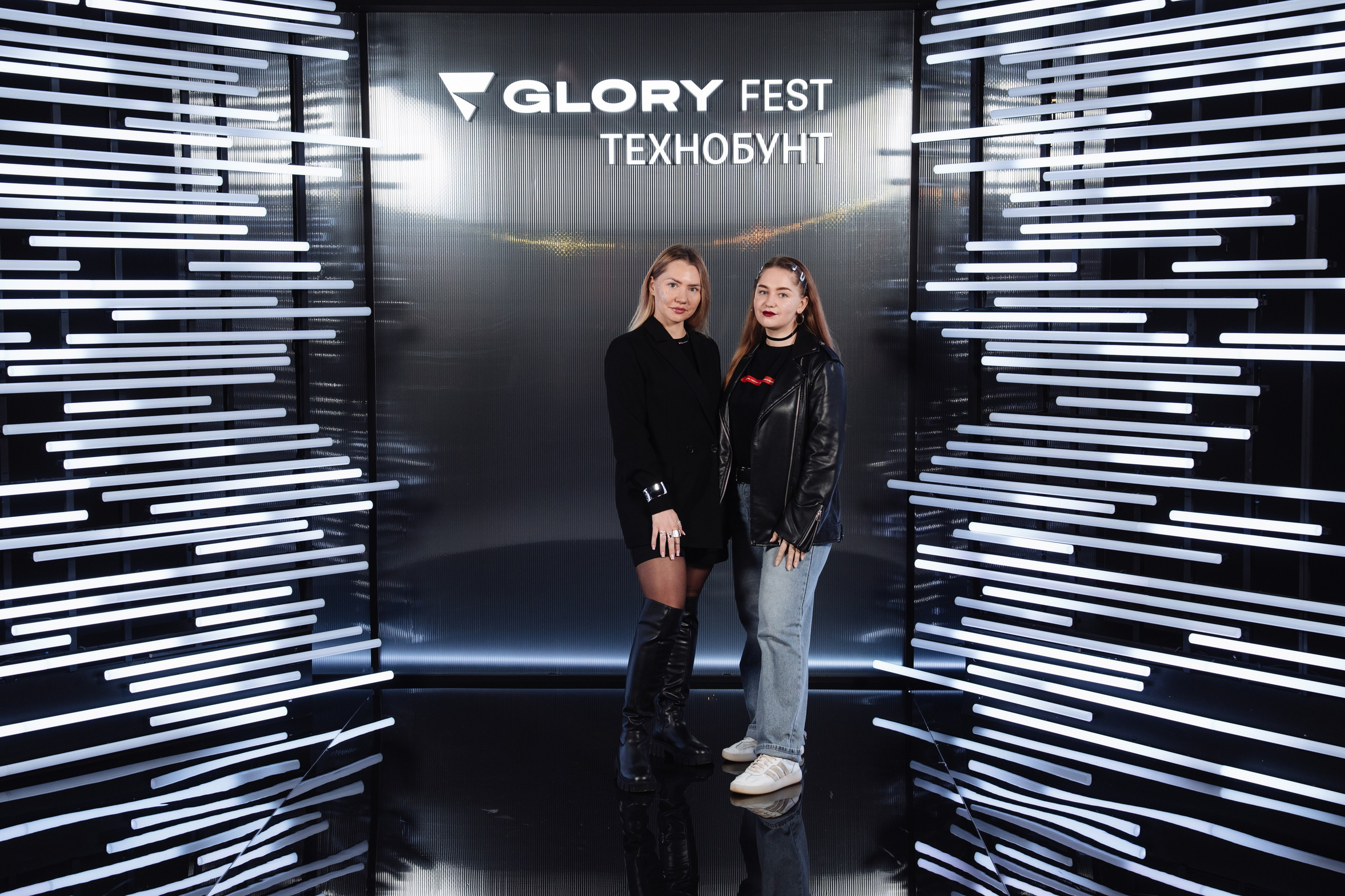 Glory 2025. Рекламный фотограф Москва — рекламная и бренд-съёмка | Polyakov
