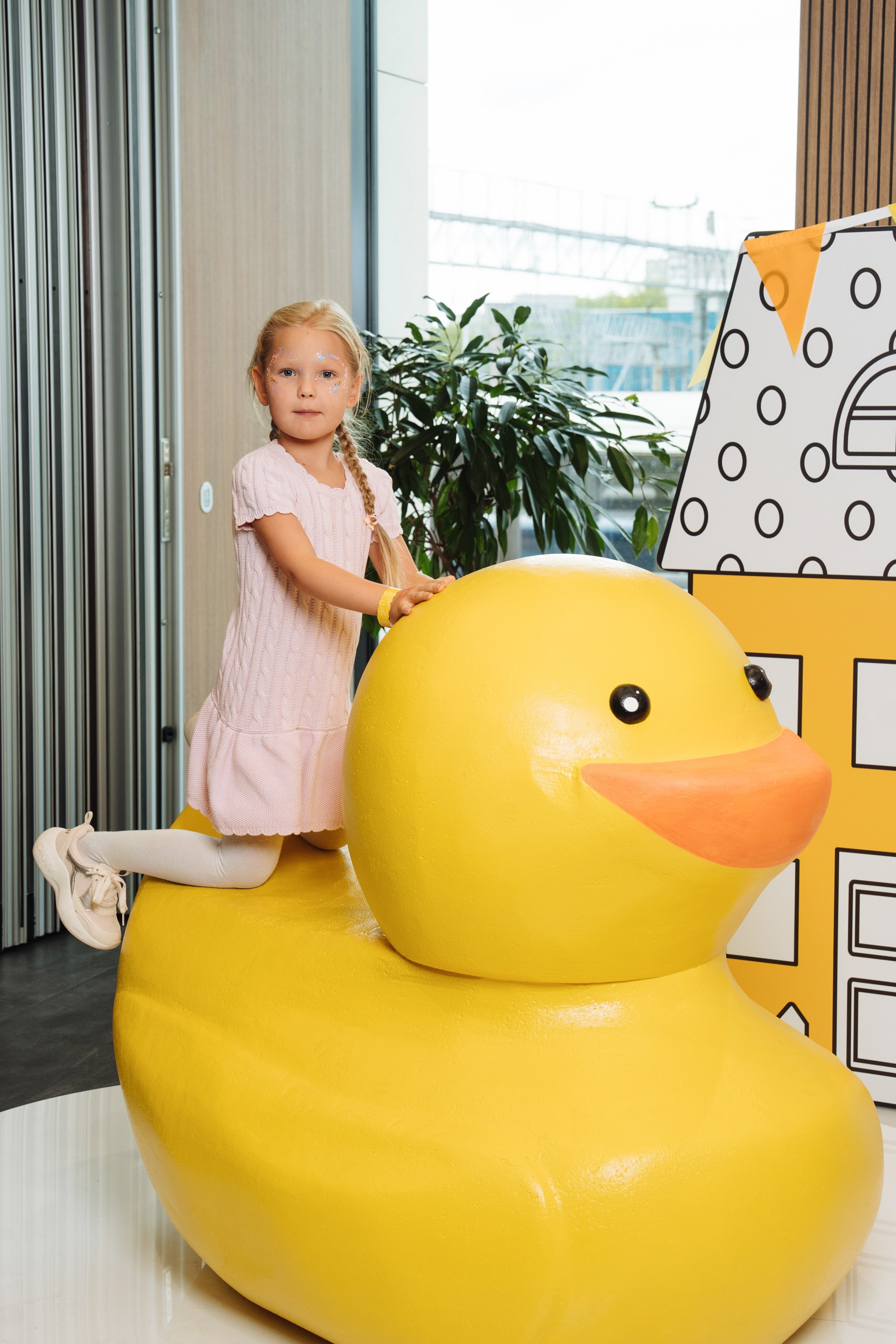 Kids Day 2026. Рекламный фотограф Москва — рекламная и бренд-съёмка | Polyakov