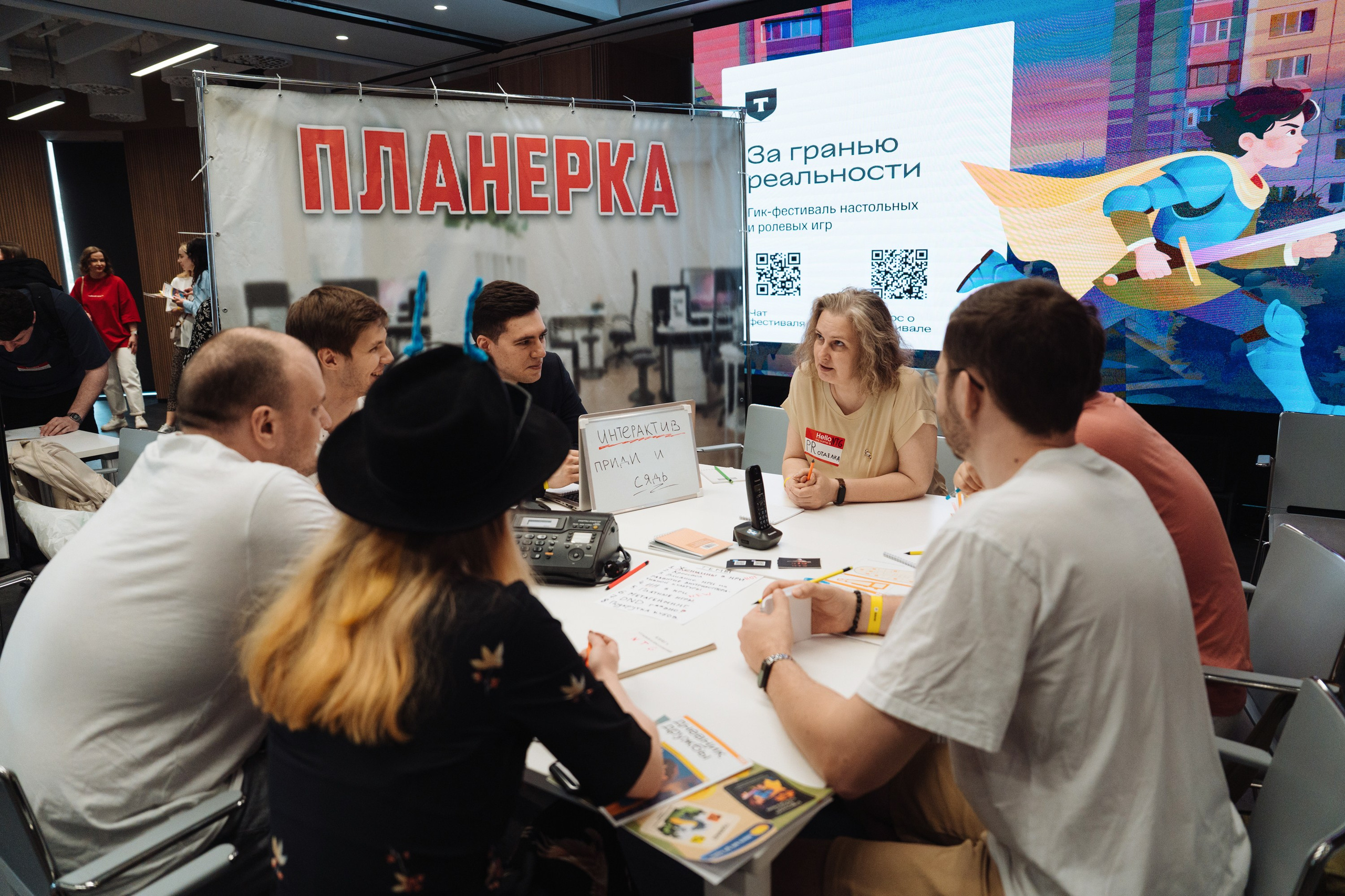 За гранью реальности 2026. Рекламный фотограф Москва — рекламная и бренд-съёмка | Polyakov