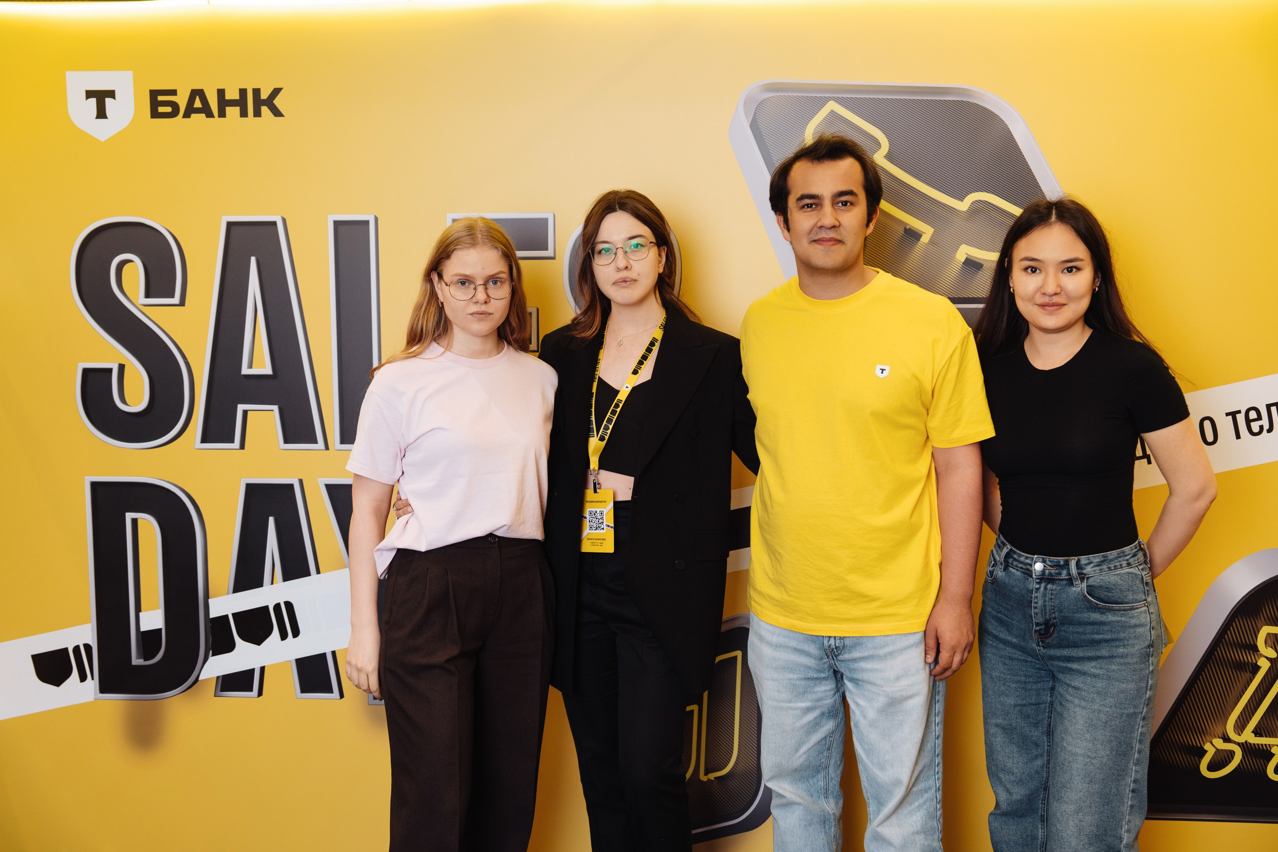 Sales day 2025. Рекламный фотограф Москва — рекламная и бренд-съёмка | Polyakov