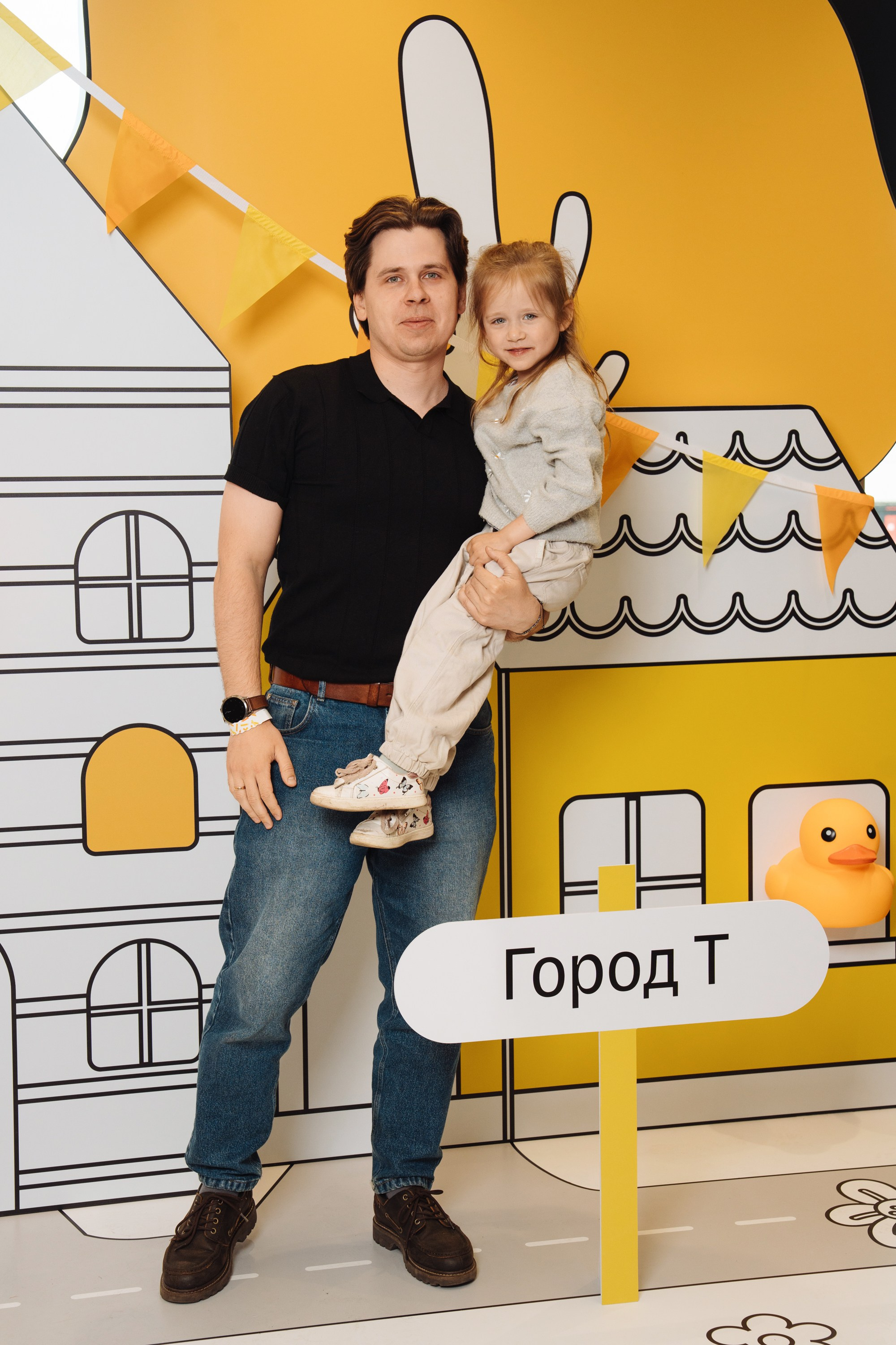 Kids Day 2026. Рекламный фотограф Москва — рекламная и бренд-съёмка | Polyakov