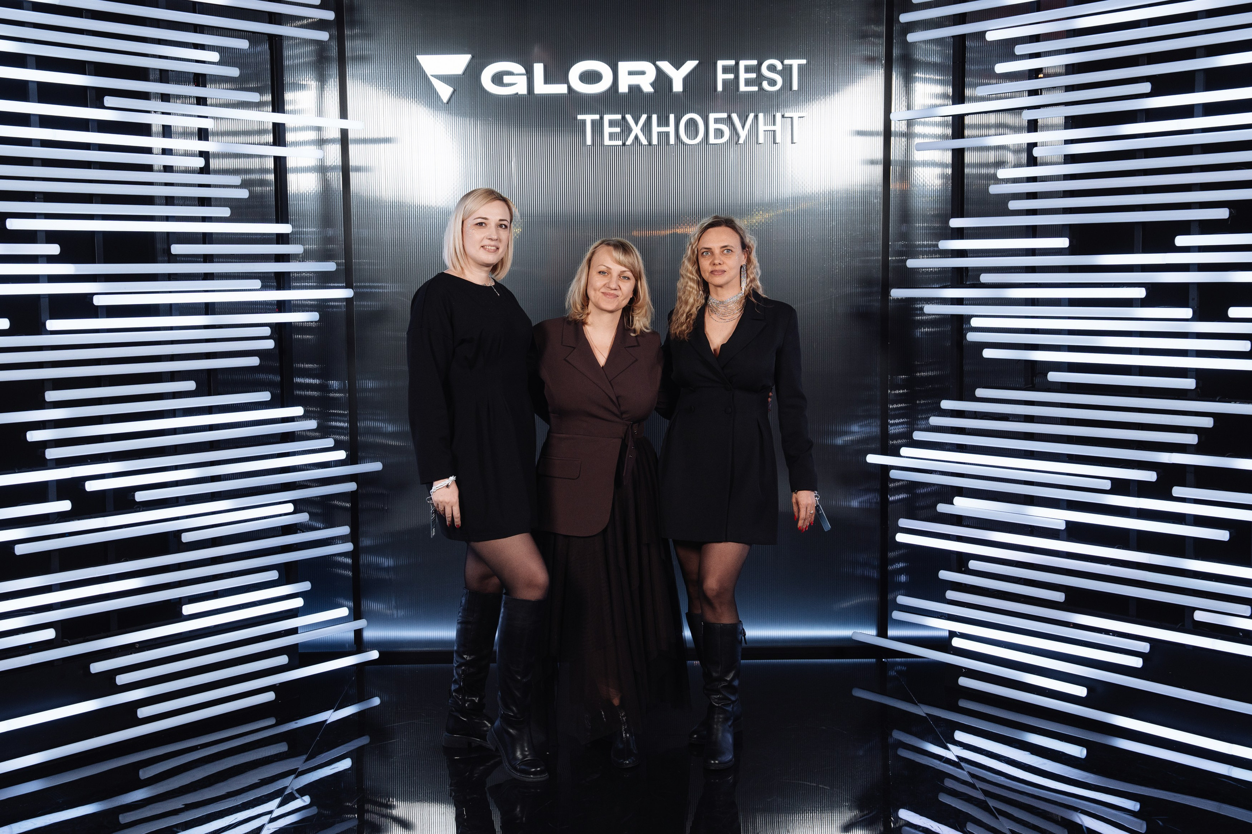 Glory 2025. Рекламный фотограф Москва — рекламная и бренд-съёмка | Polyakov