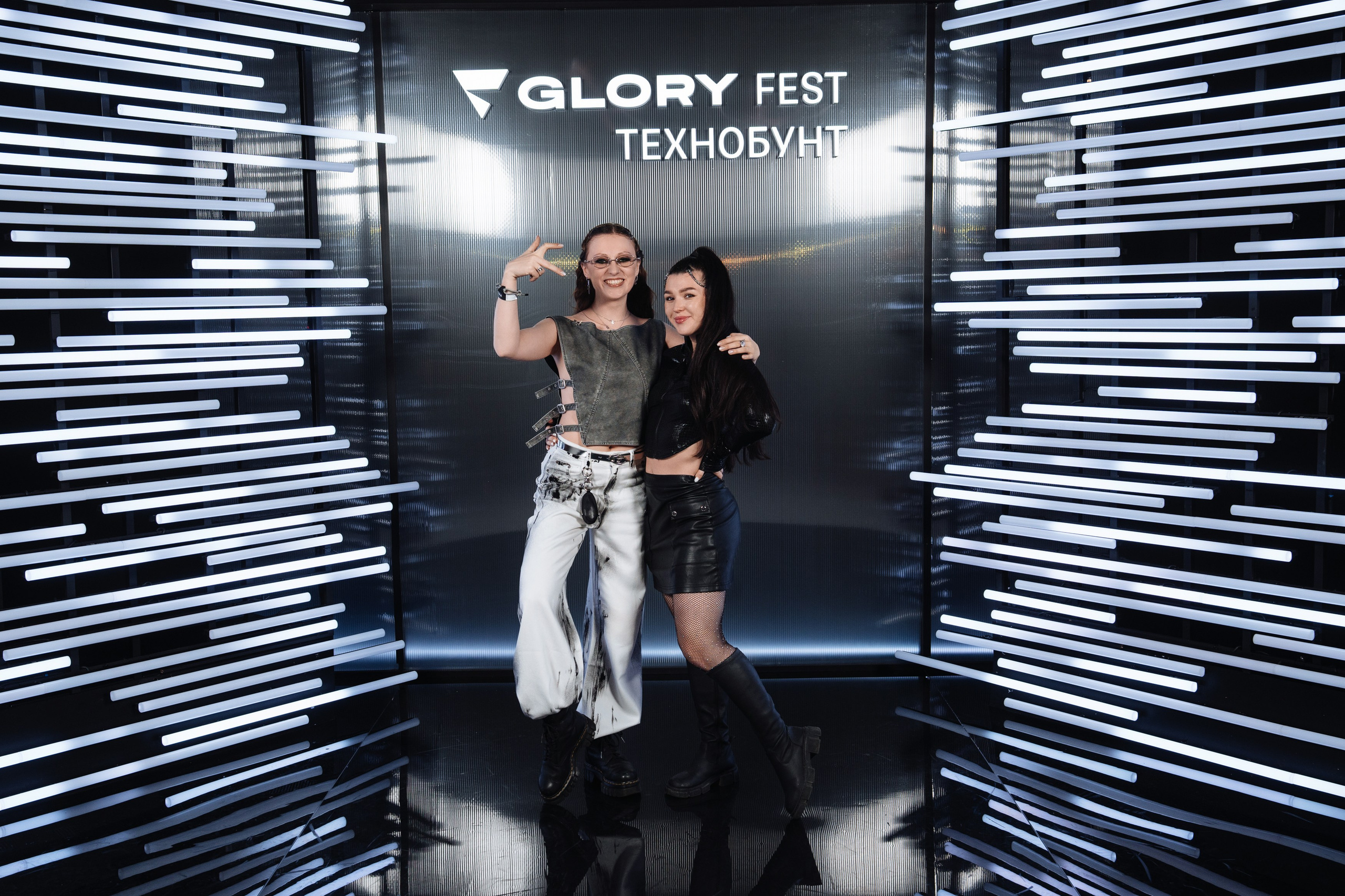 Glory 2025. Рекламный фотограф Москва — рекламная и бренд-съёмка | Polyakov