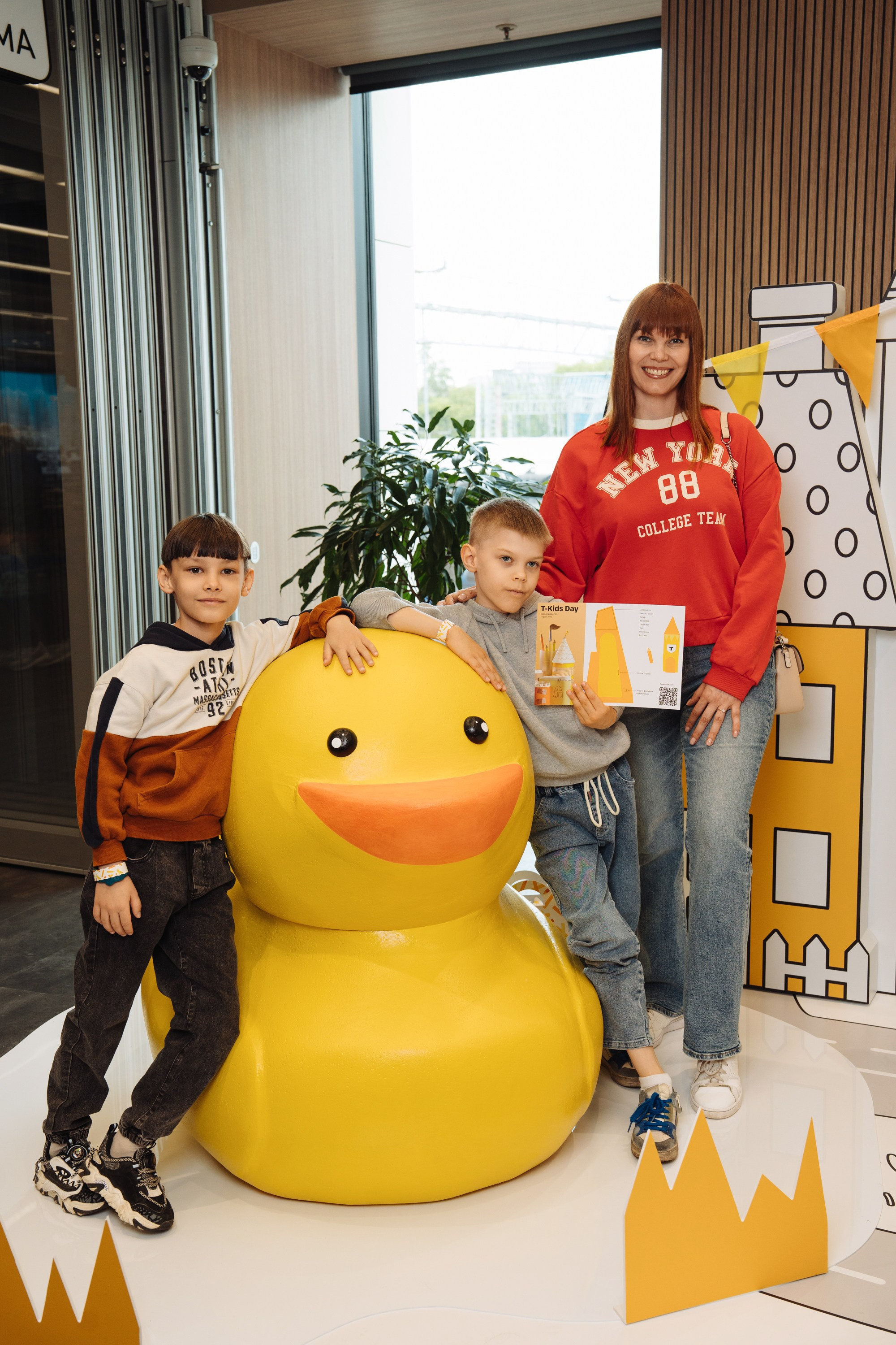 Kids Day 2026. Рекламный фотограф Москва — рекламная и бренд-съёмка | Polyakov