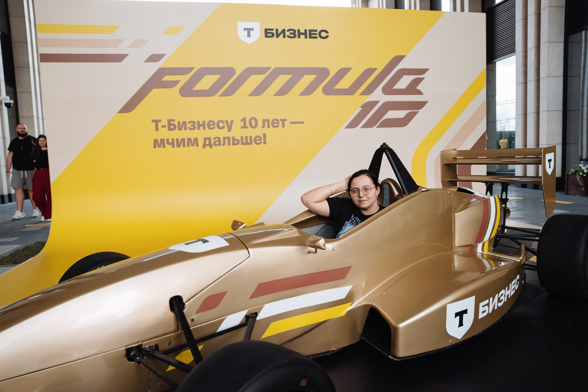 Formula 10. Рекламный фотограф Москва — рекламная и бренд-съёмка | Polyakov