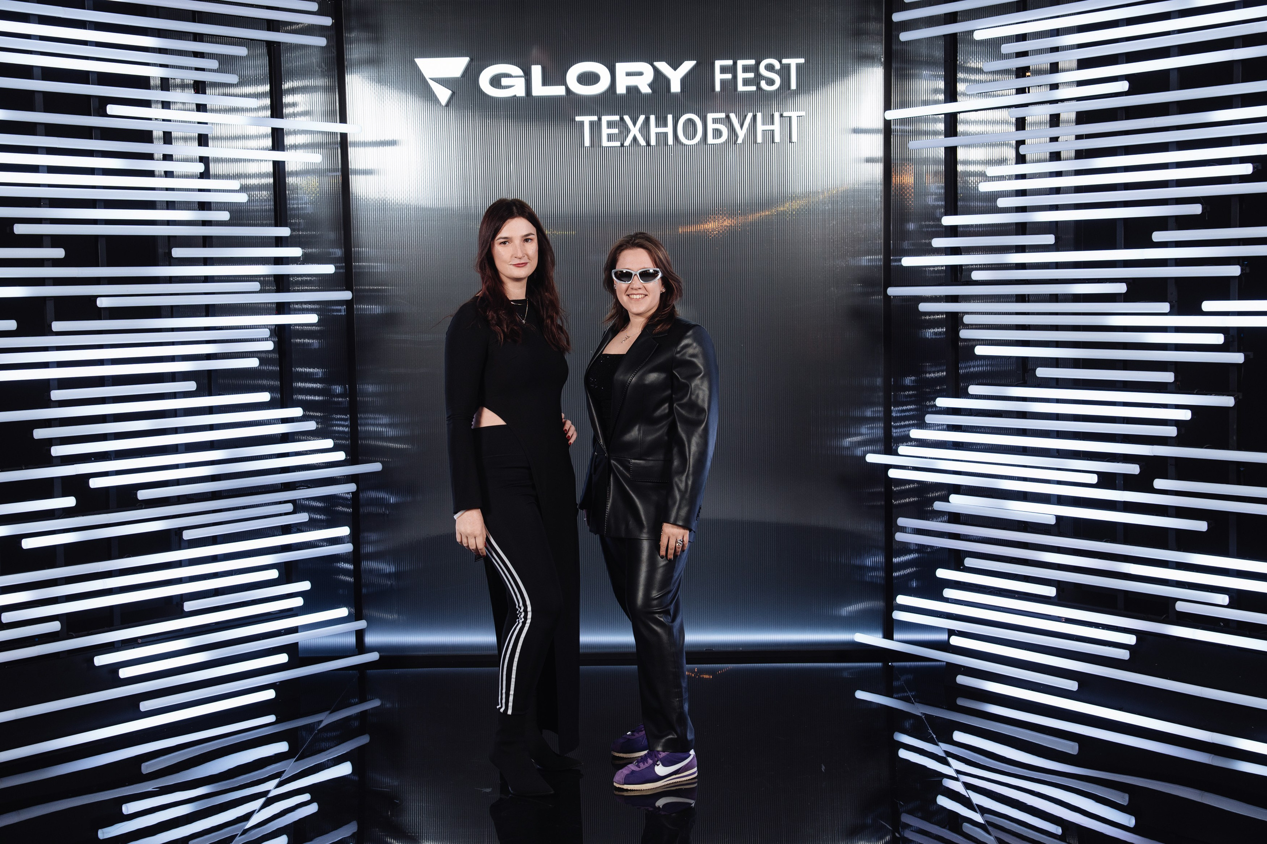 Glory 2025. Рекламный фотограф Москва — рекламная и бренд-съёмка | Polyakov