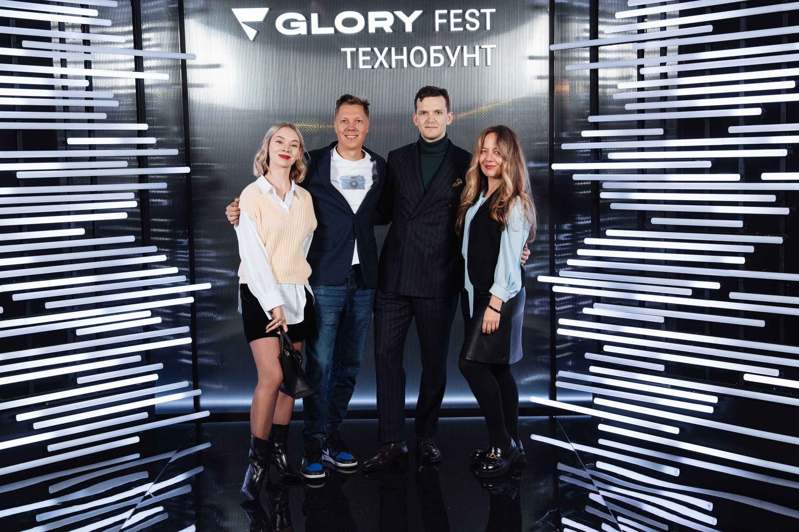 Glory 2025. Рекламный фотограф Москва — рекламная и бренд-съёмка | Polyakov