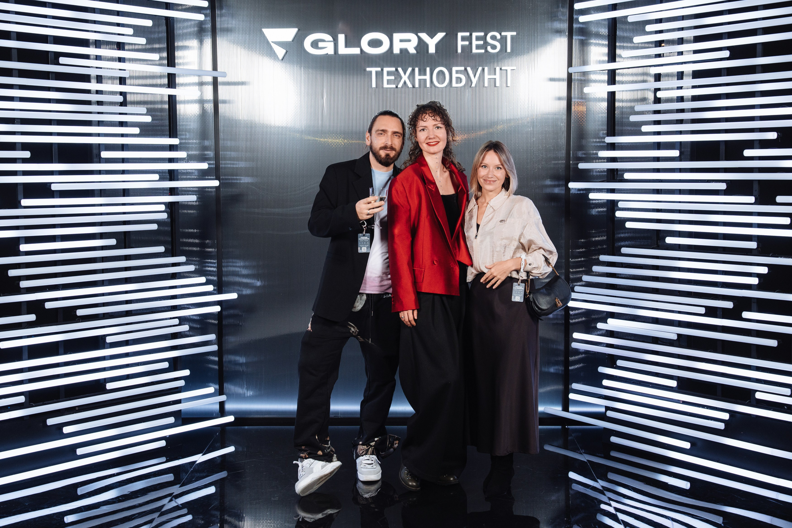 Glory 2025. Рекламный фотограф Москва — рекламная и бренд-съёмка | Polyakov