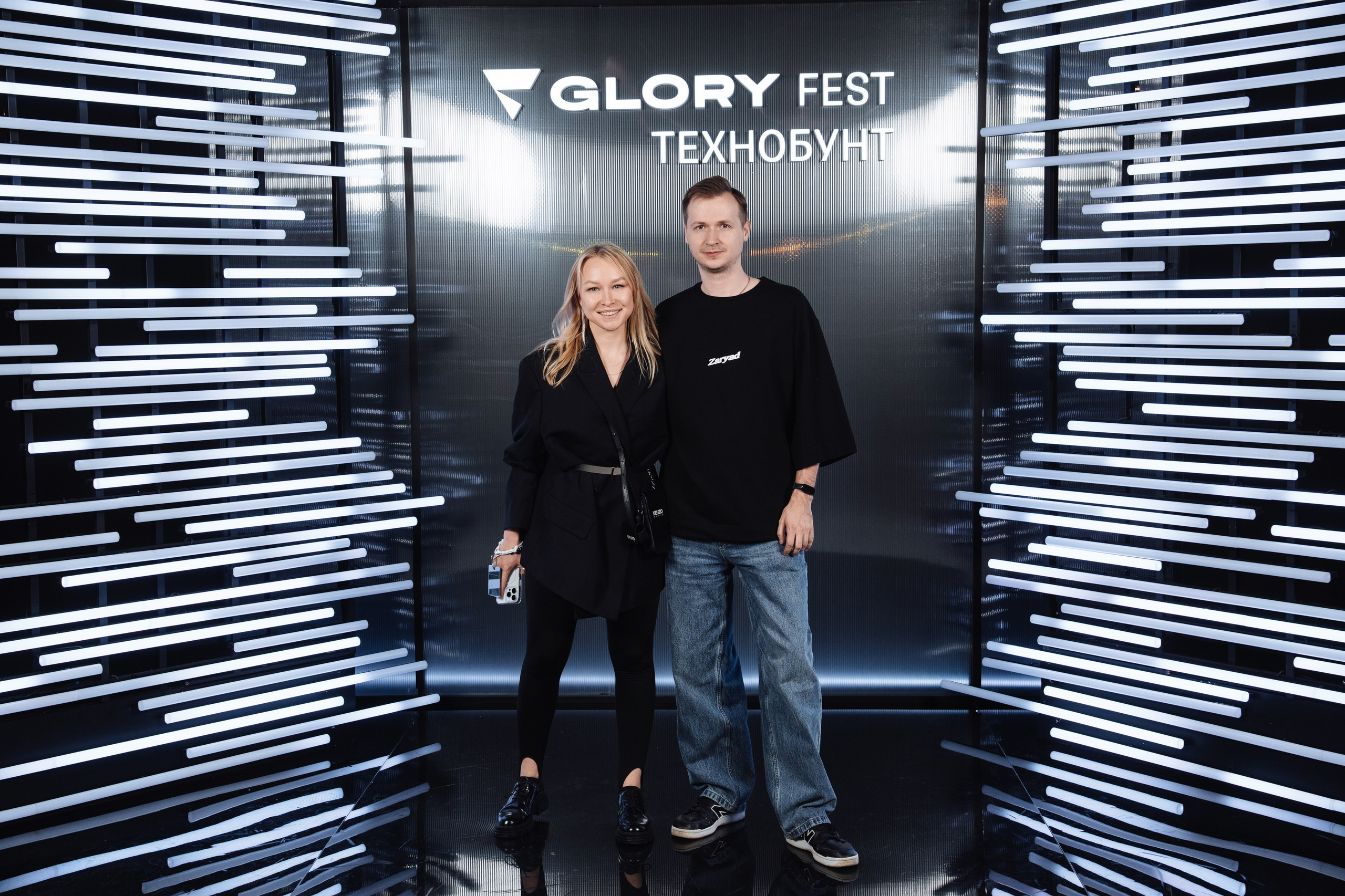 Glory 2025. Рекламный фотограф Москва — рекламная и бренд-съёмка | Polyakov
