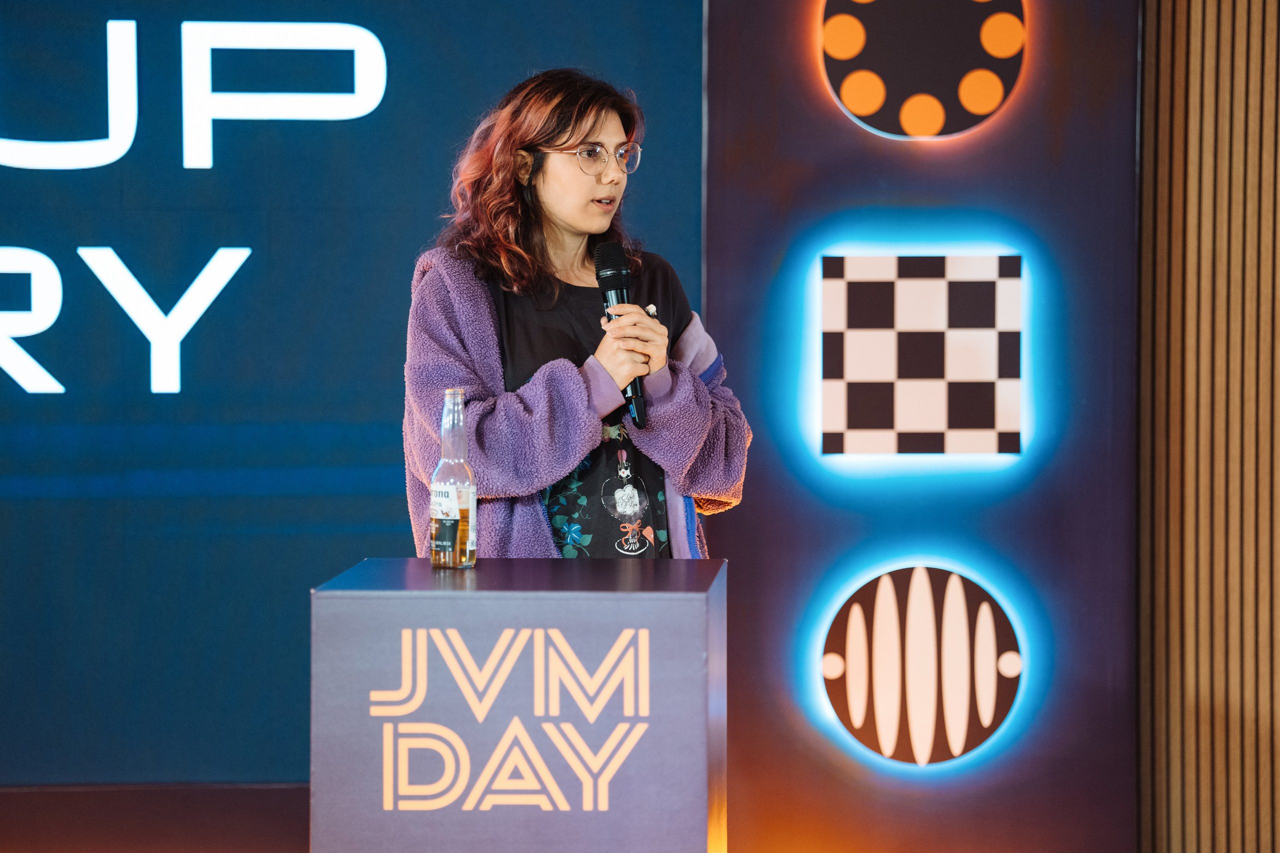 JVM DAY 2026. Рекламный фотограф Москва — рекламная и бренд-съёмка | Polyakov
