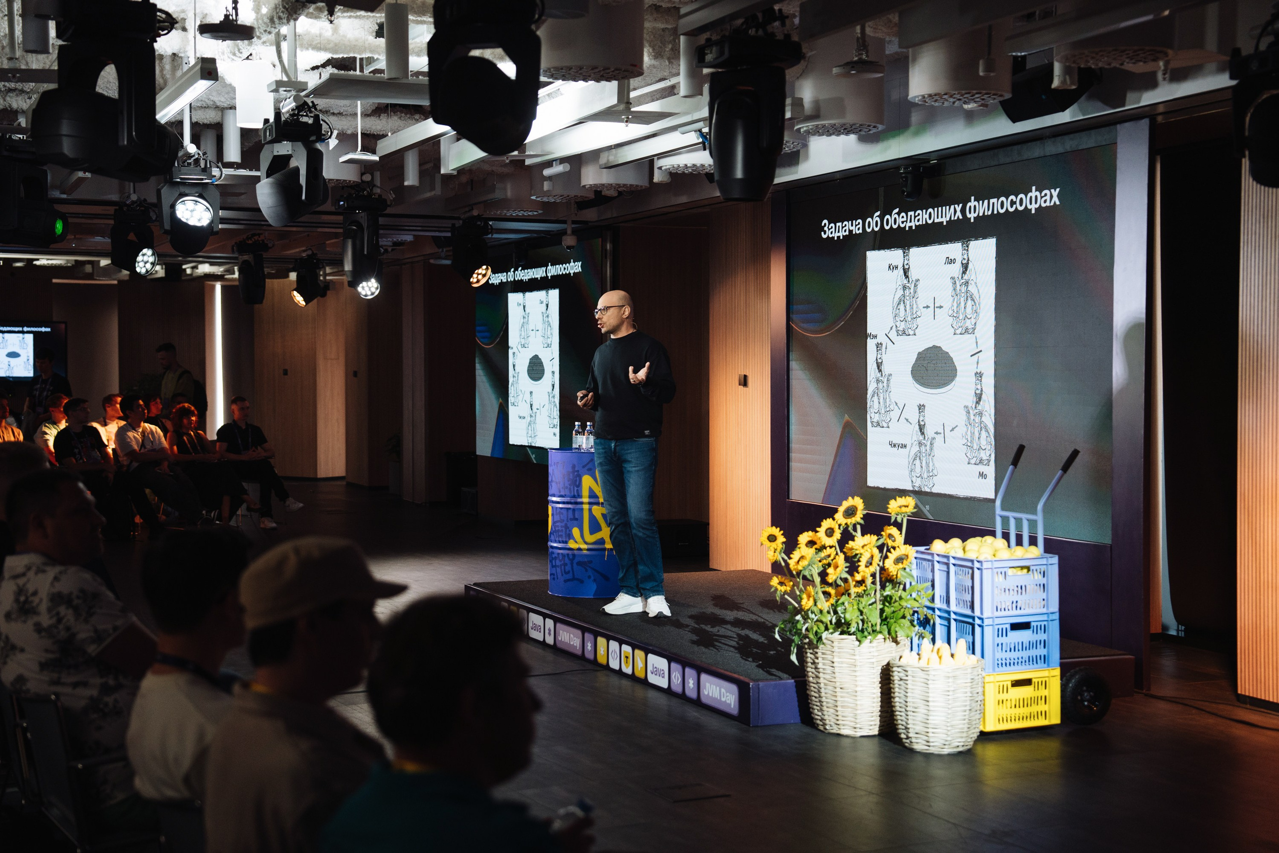 JVM Day 2025. Рекламный фотограф Москва — рекламная и бренд-съёмка | Polyakov
