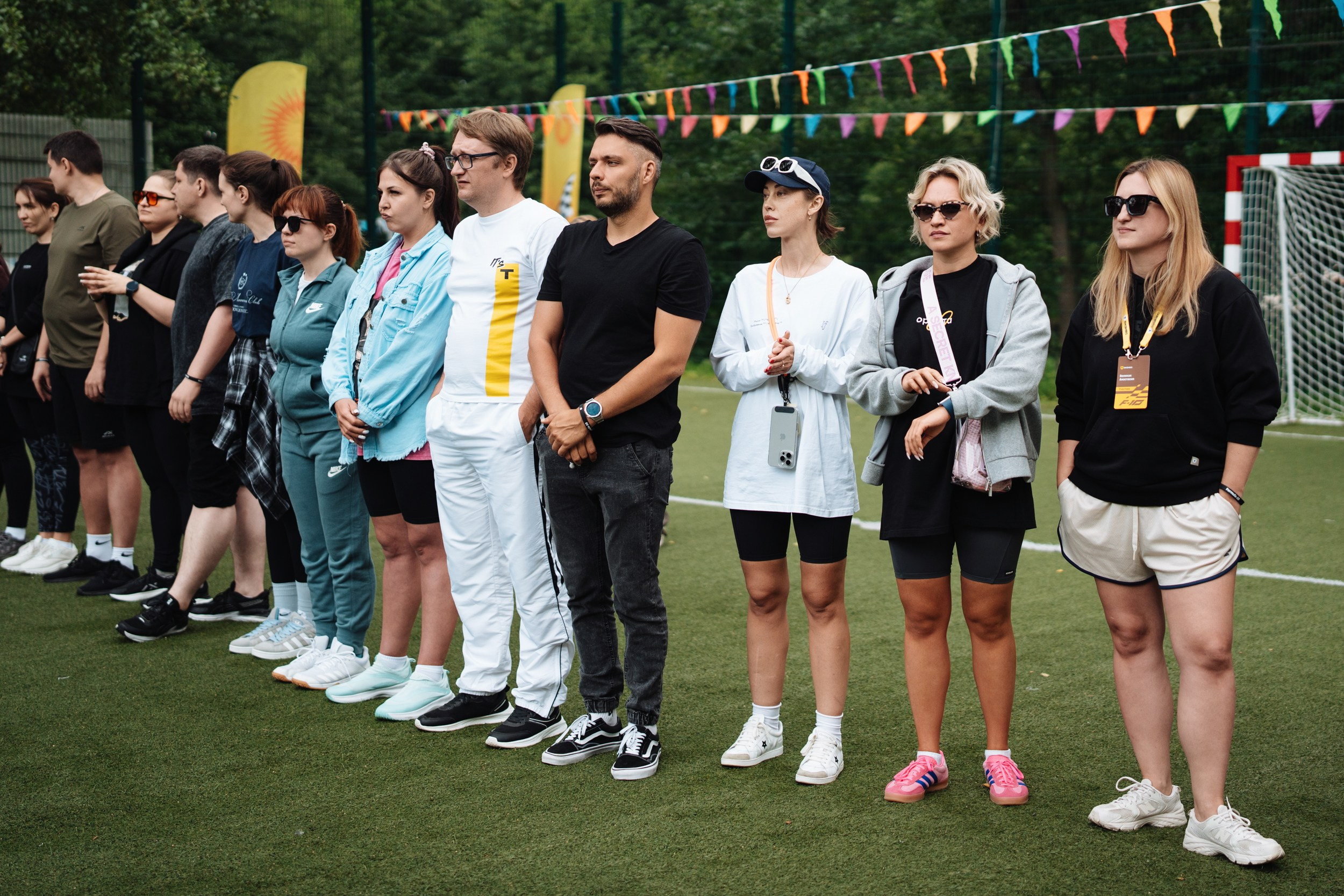 Summer corporate. Рекламный фотограф Москва — рекламная и бренд-съёмка | Polyakov