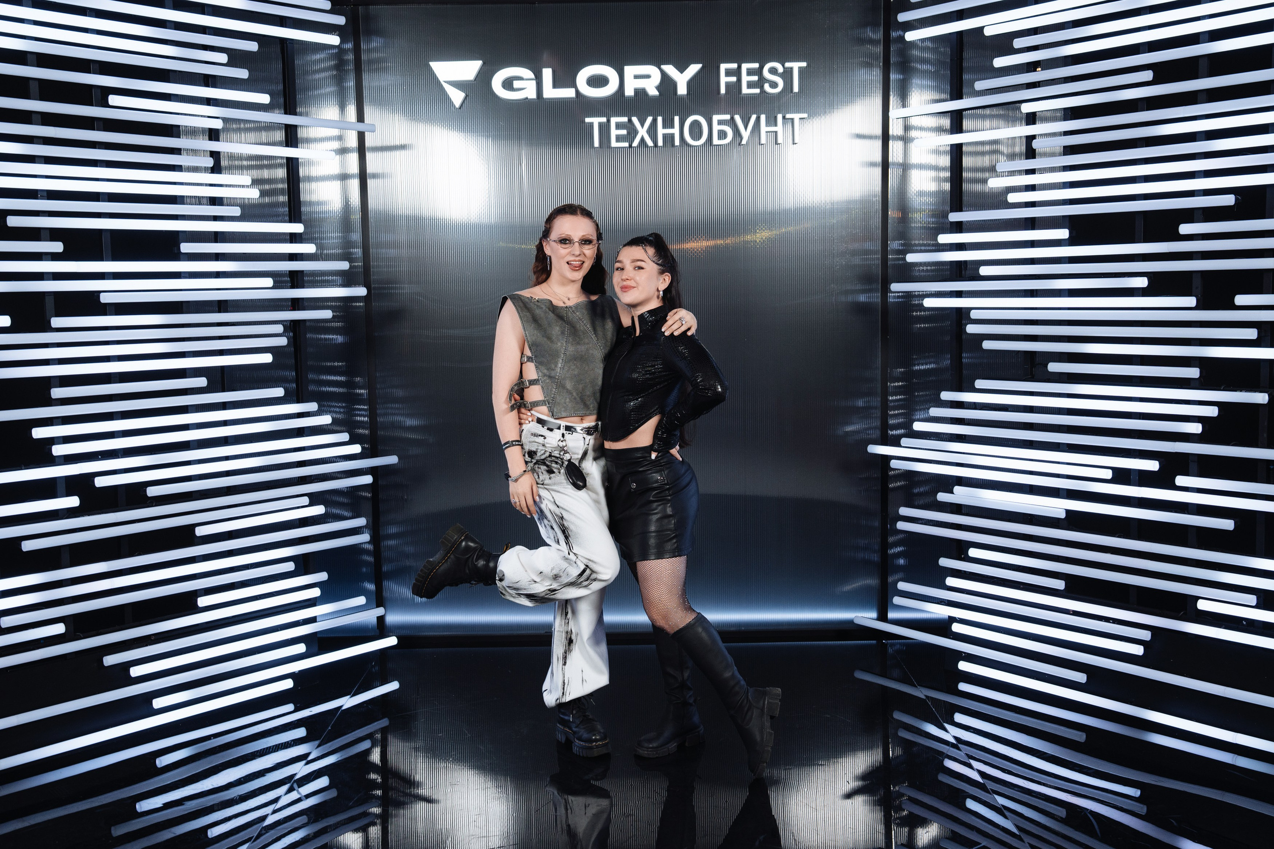 Glory 2025. Рекламный фотограф Москва — рекламная и бренд-съёмка | Polyakov
