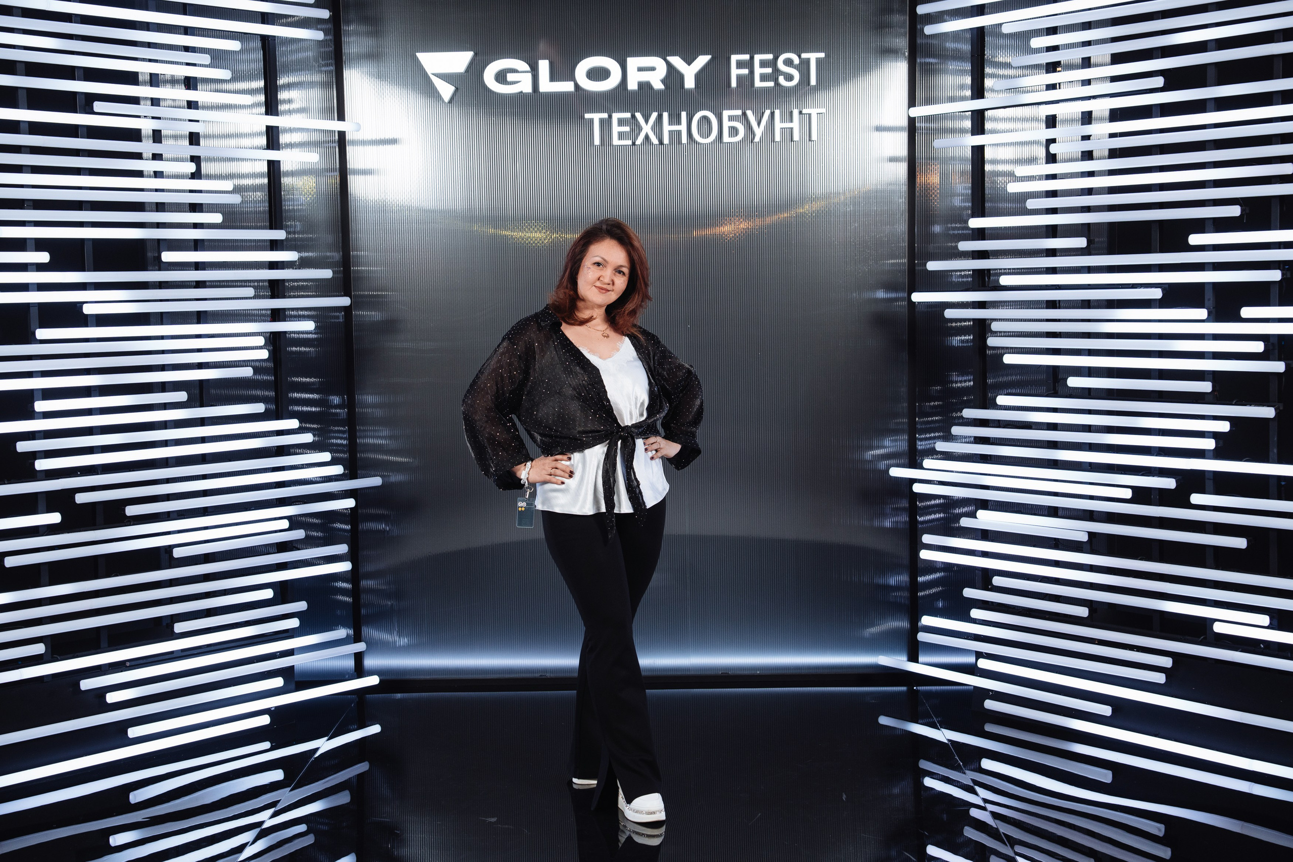 Glory 2025. Рекламный фотограф Москва — рекламная и бренд-съёмка | Polyakov