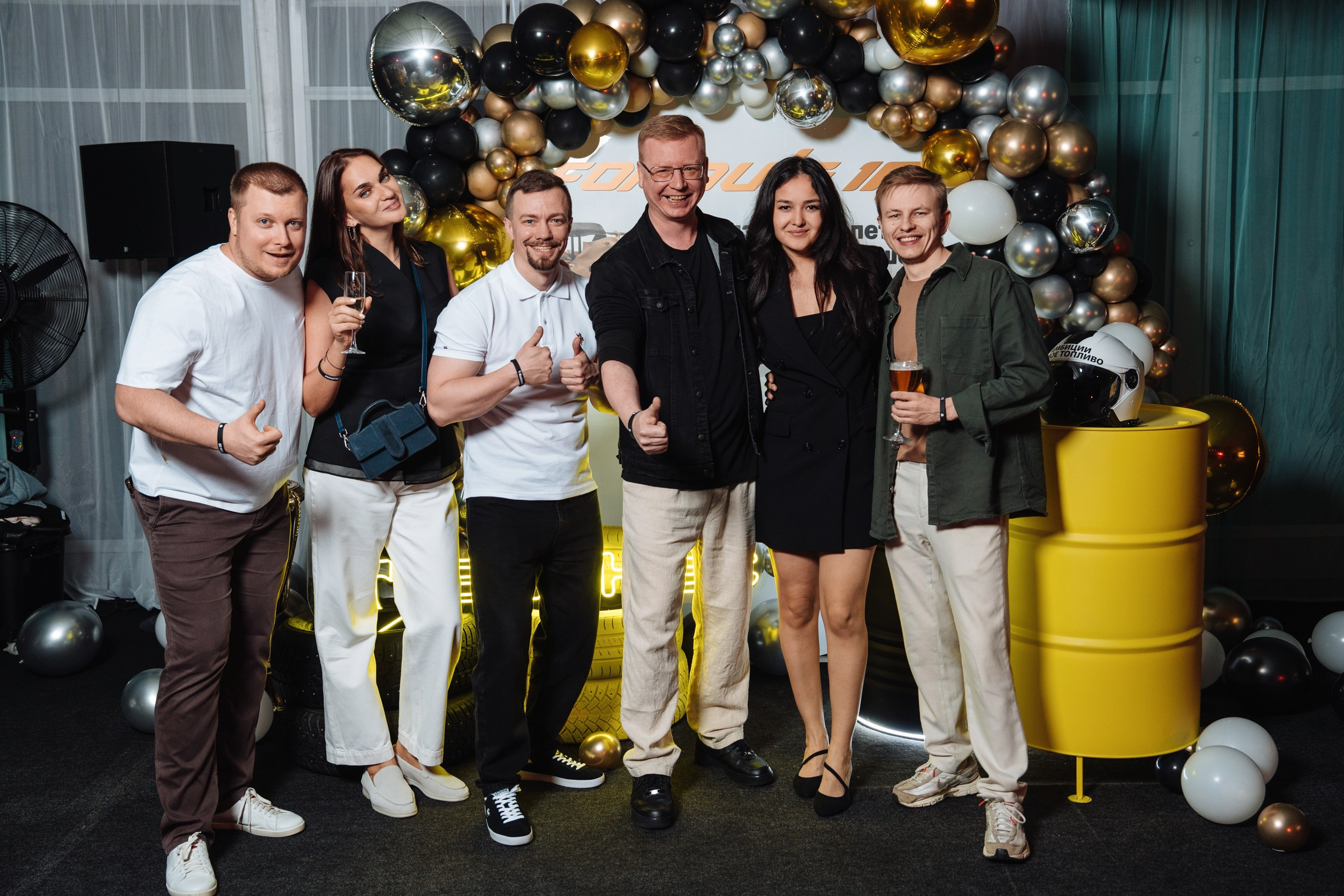 Summer corporate. Рекламный фотограф Москва — рекламная и бренд-съёмка | Polyakov