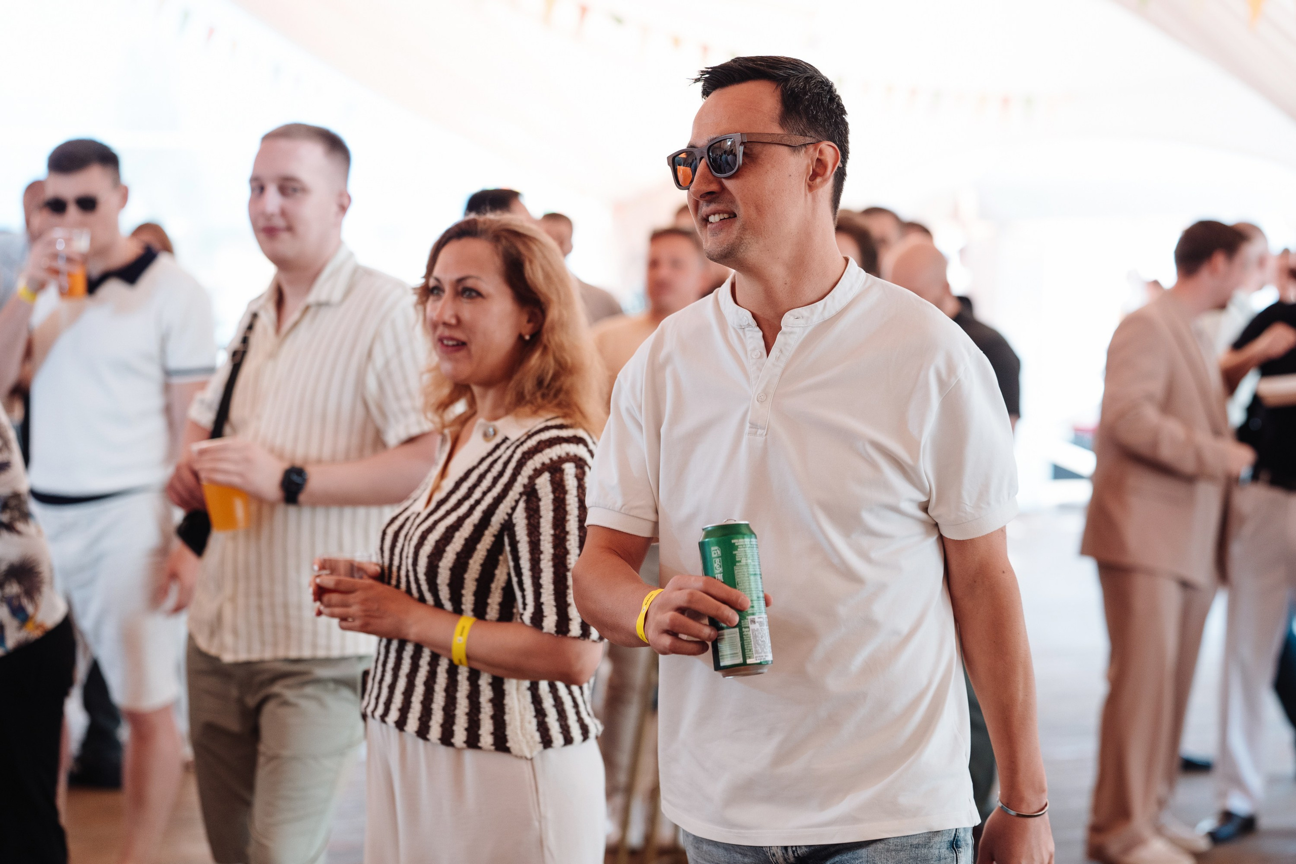 Summer corporate. Рекламный фотограф Москва — рекламная и бренд-съёмка | Polyakov
