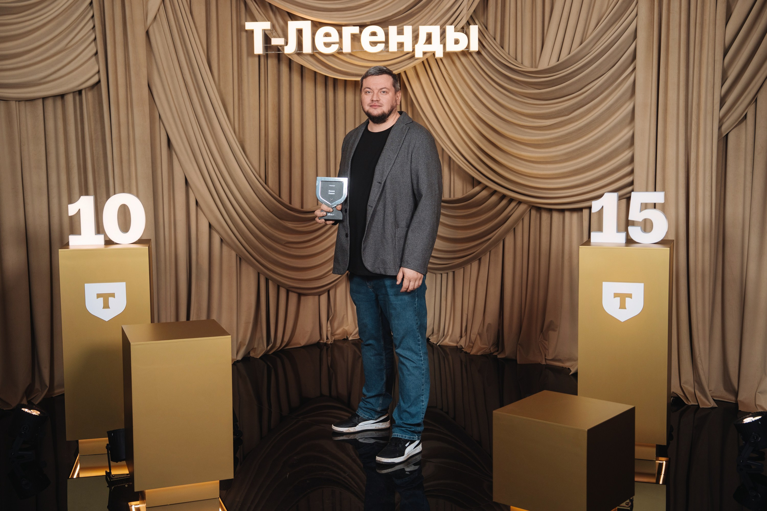 Т-Легенды 2025. Рекламный фотограф Москва — рекламная и бренд-съёмка | Polyakov
