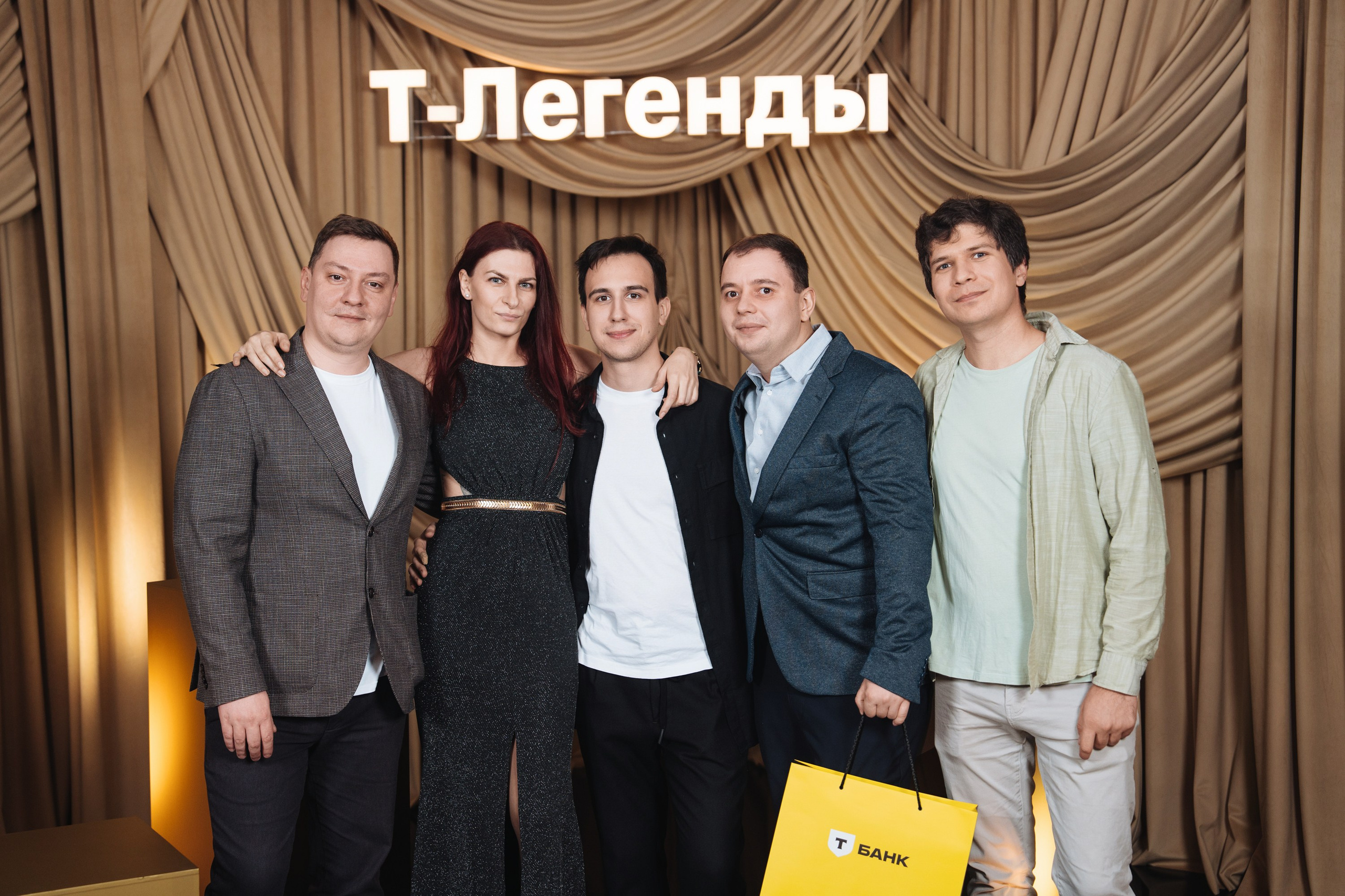 Т-Легенды 2025. Рекламный фотограф Москва — рекламная и бренд-съёмка | Polyakov