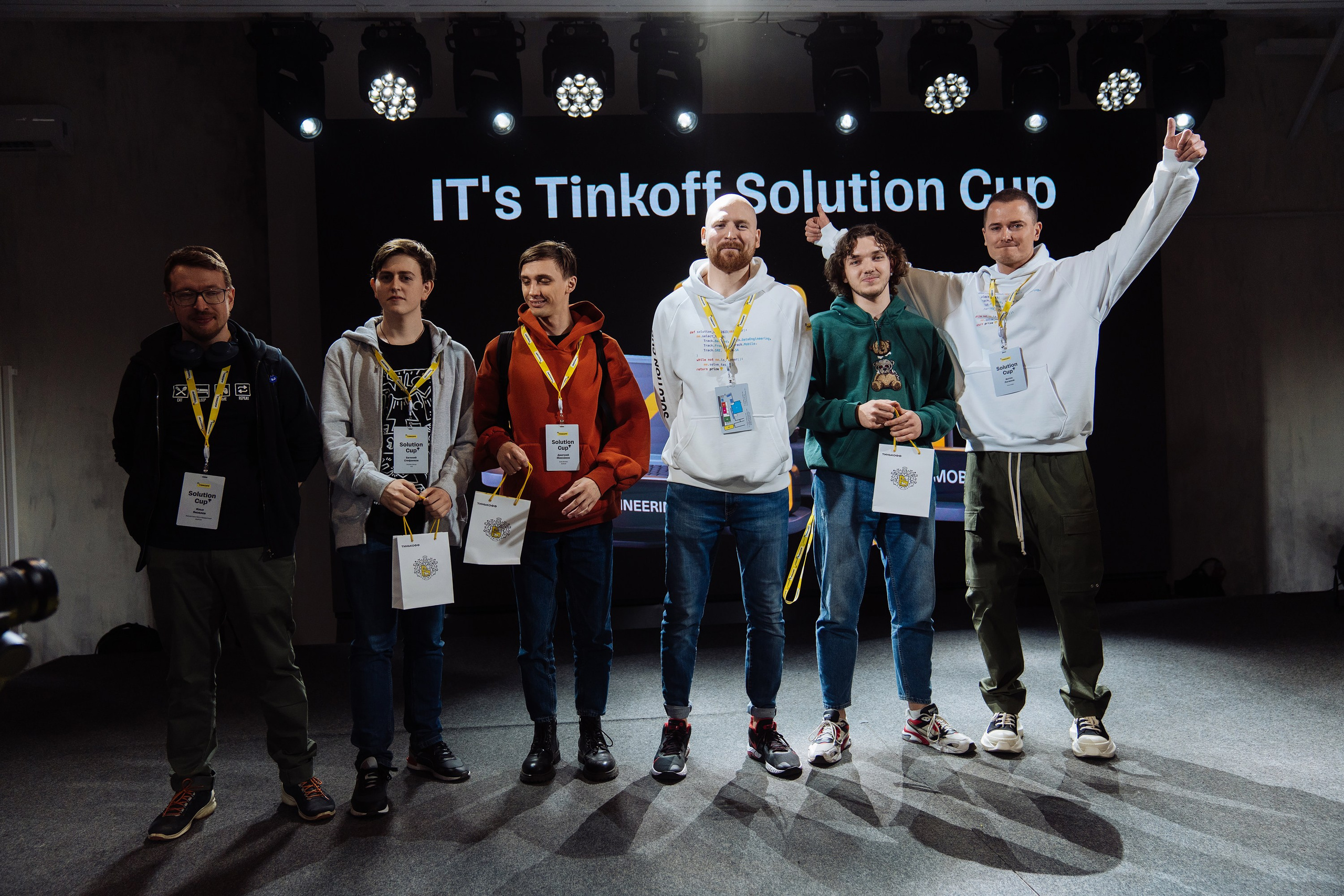 Tinkoff Solution Club. Рекламный фотограф Москва — рекламная и бренд-съёмка | Polyakov