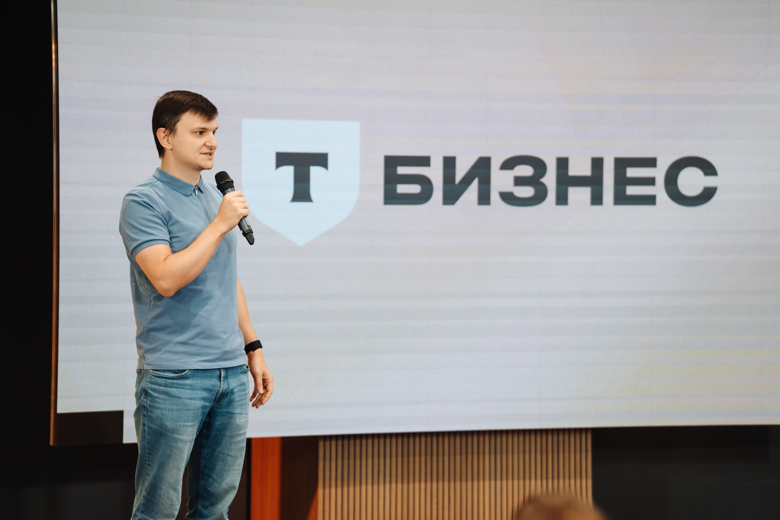 Sales day grand final. Рекламный фотограф Москва — рекламная и бренд-съёмка | Polyakov