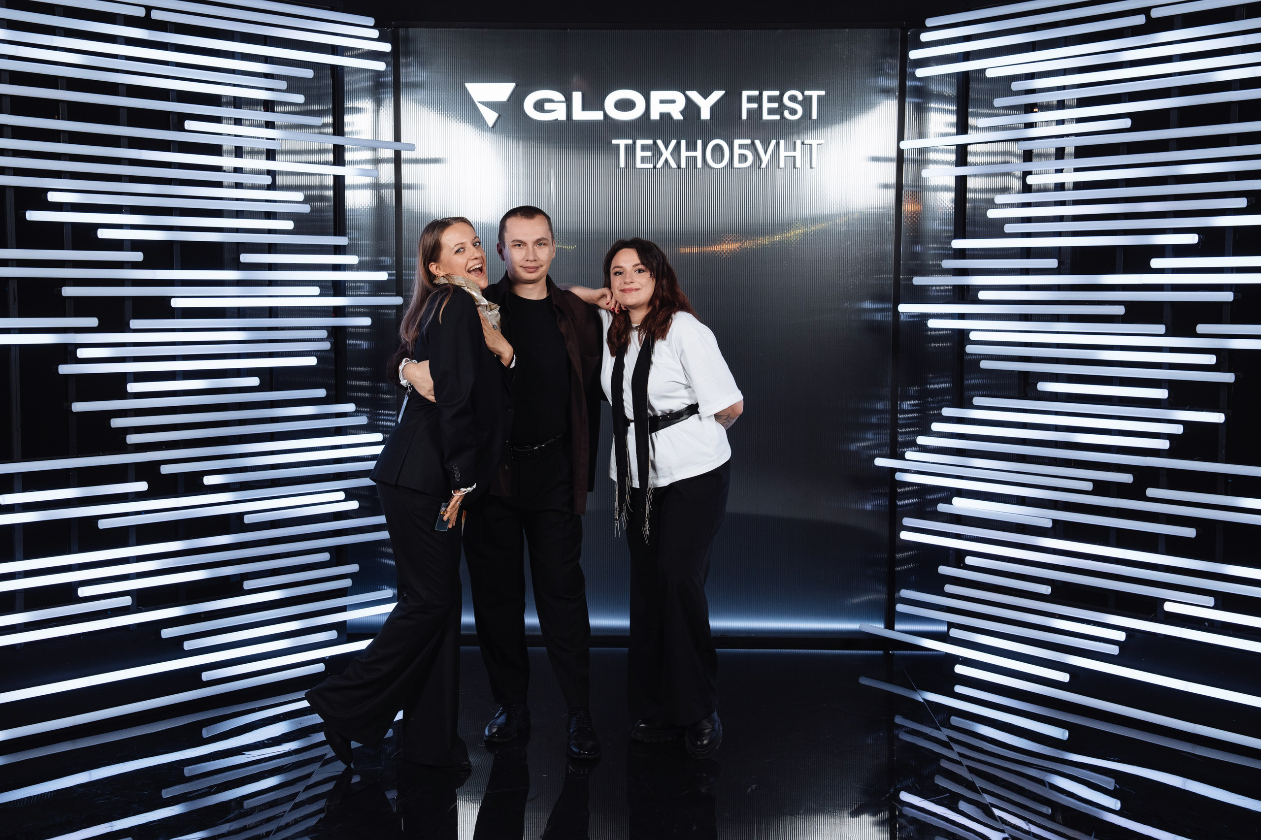 Glory 2025. Рекламный фотограф Москва — рекламная и бренд-съёмка | Polyakov