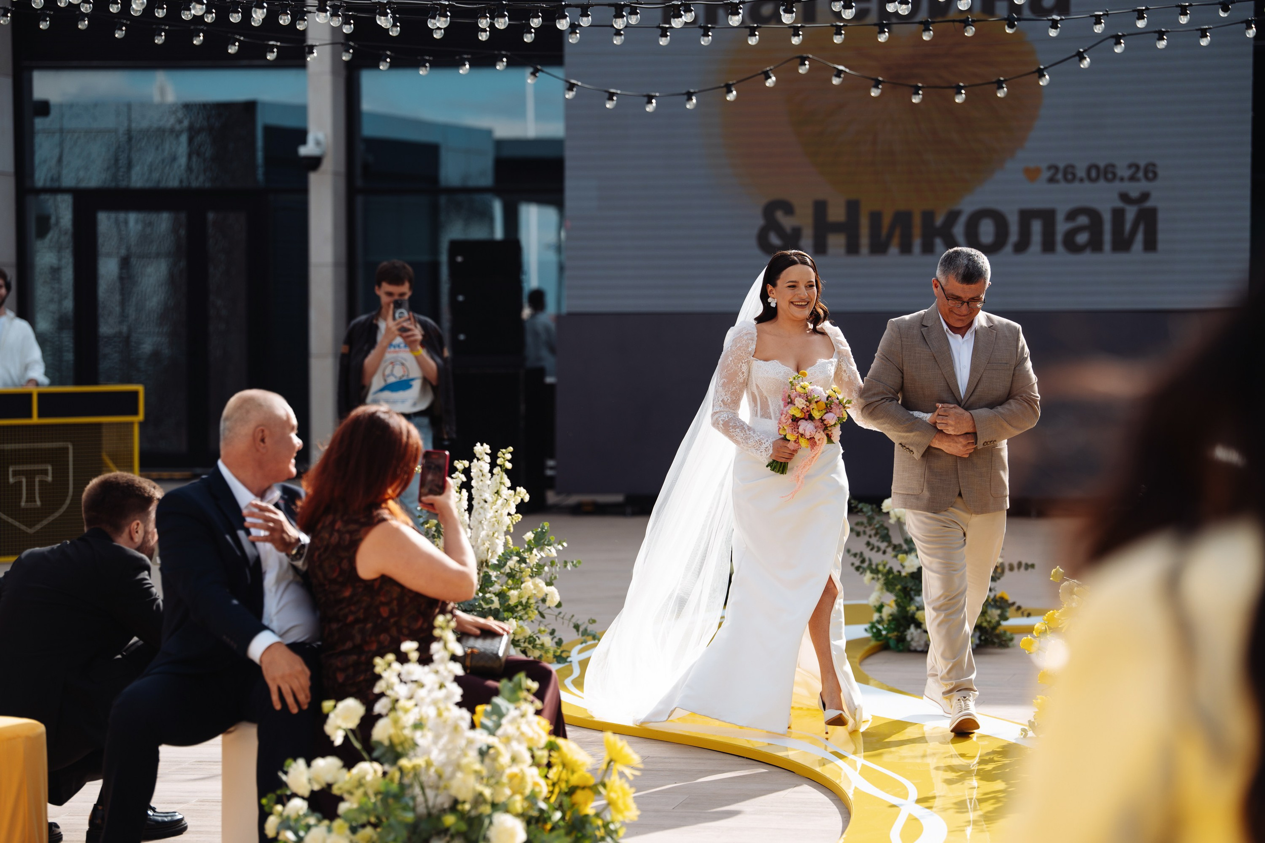T-wedding. Рекламный фотограф Москва — рекламная и бренд-съёмка | Polyakov