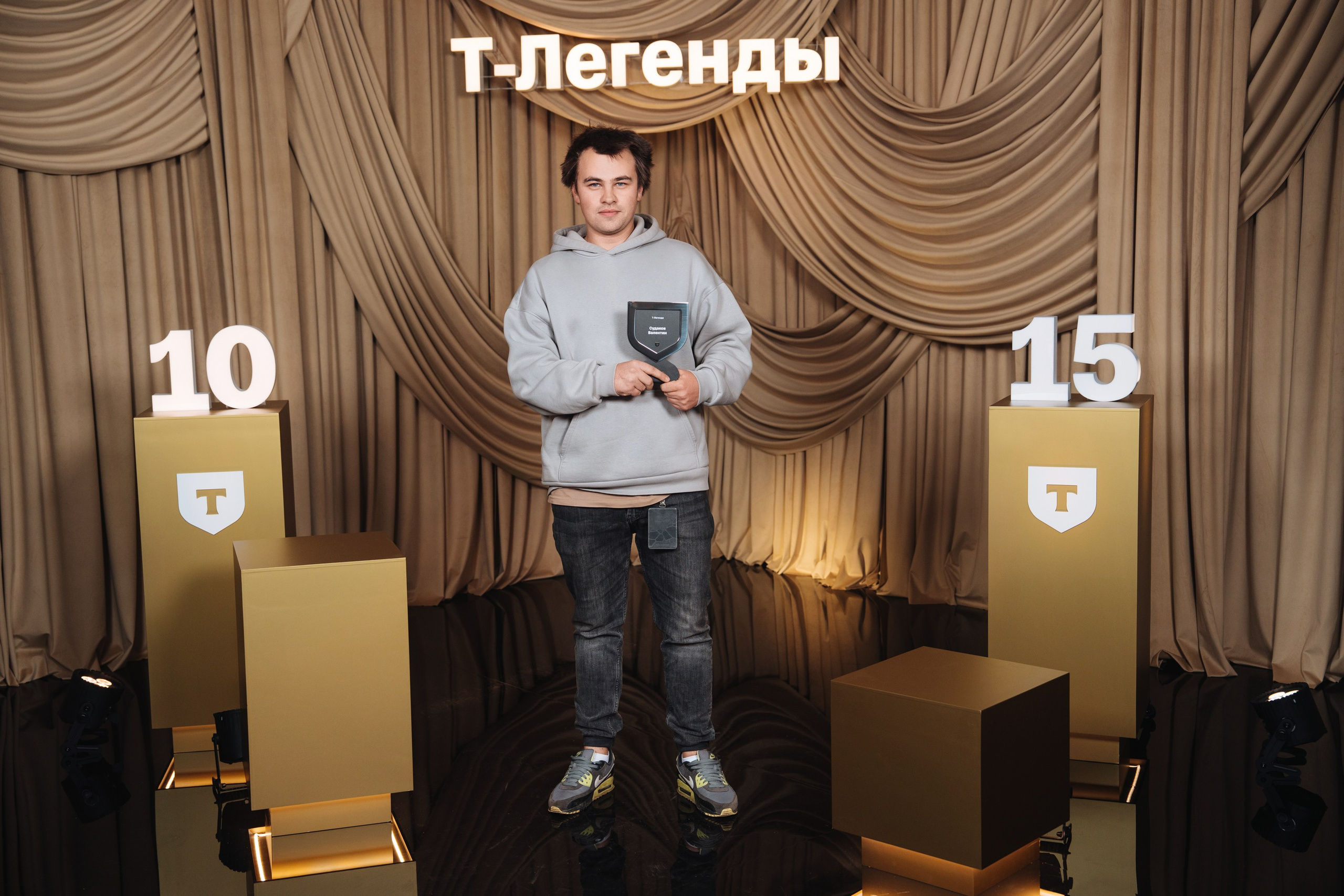 Т-Легенды 2025. Рекламный фотограф Москва — рекламная и бренд-съёмка | Polyakov
