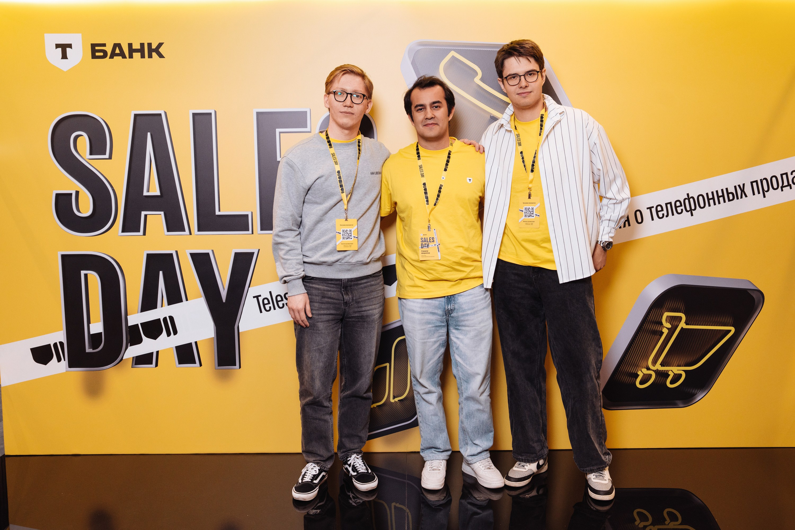 Sales day 2025. Рекламный фотограф Москва — рекламная и бренд-съёмка | Polyakov