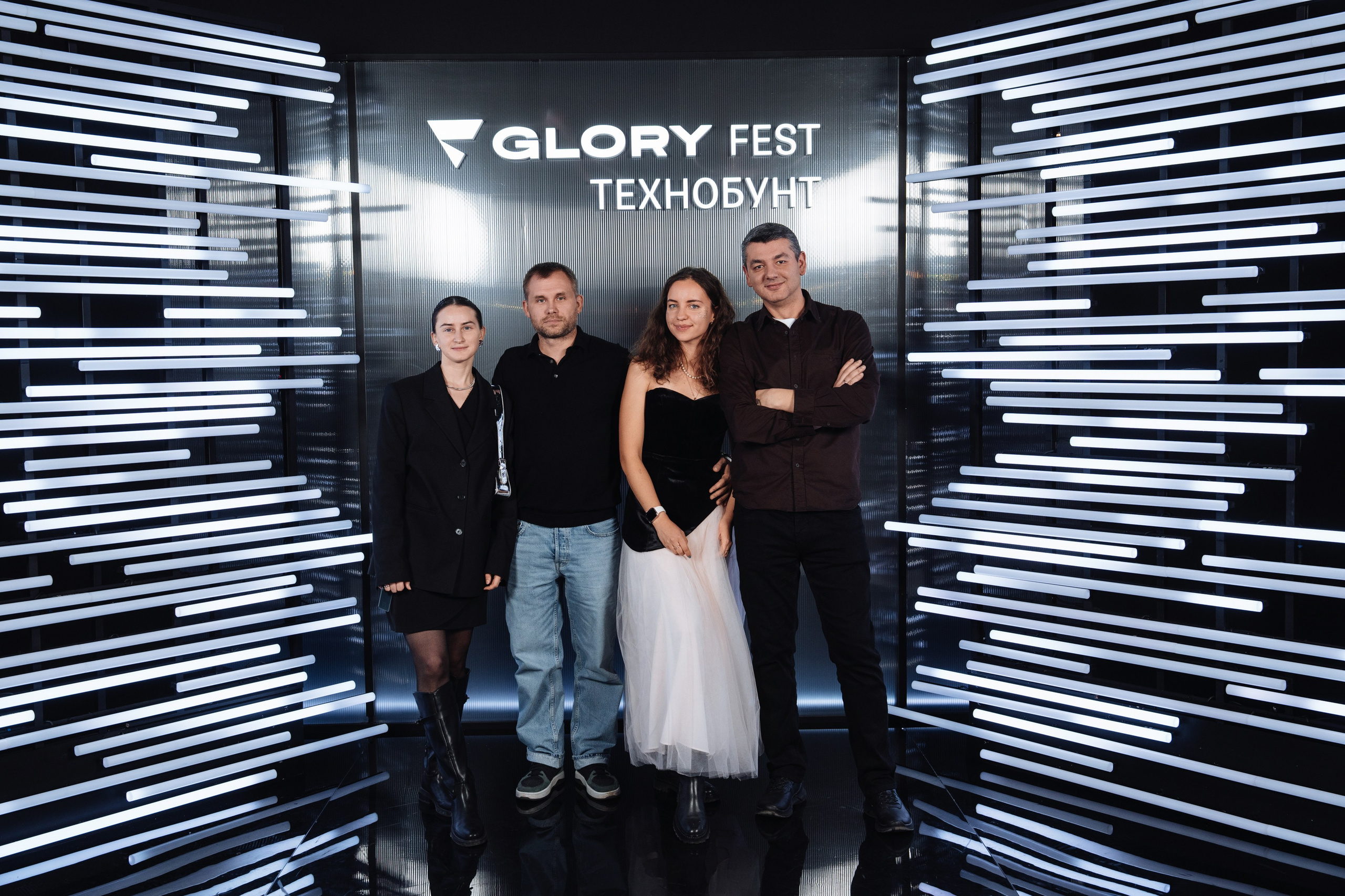 Glory 2025. Рекламный фотограф Москва — рекламная и бренд-съёмка | Polyakov