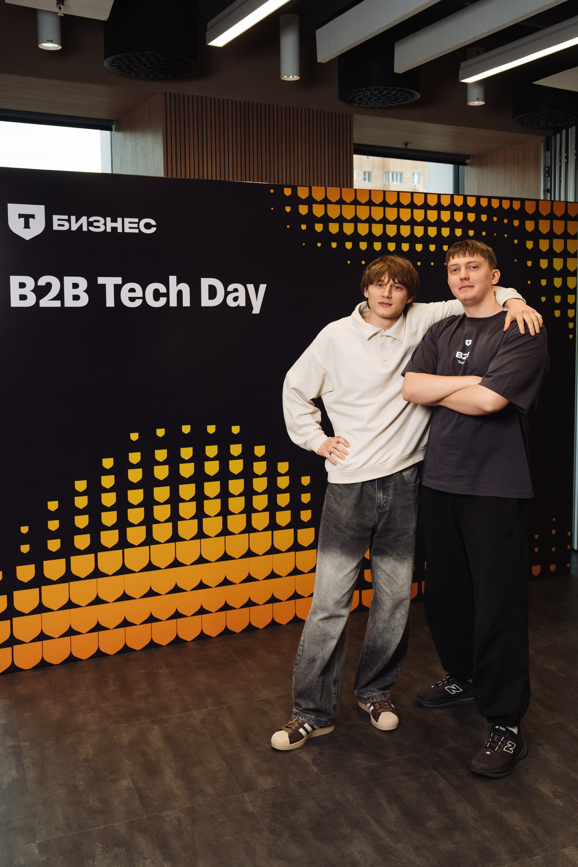 B2B Tech Day. Рекламный фотограф Москва — рекламная и бренд-съёмка | Polyakov