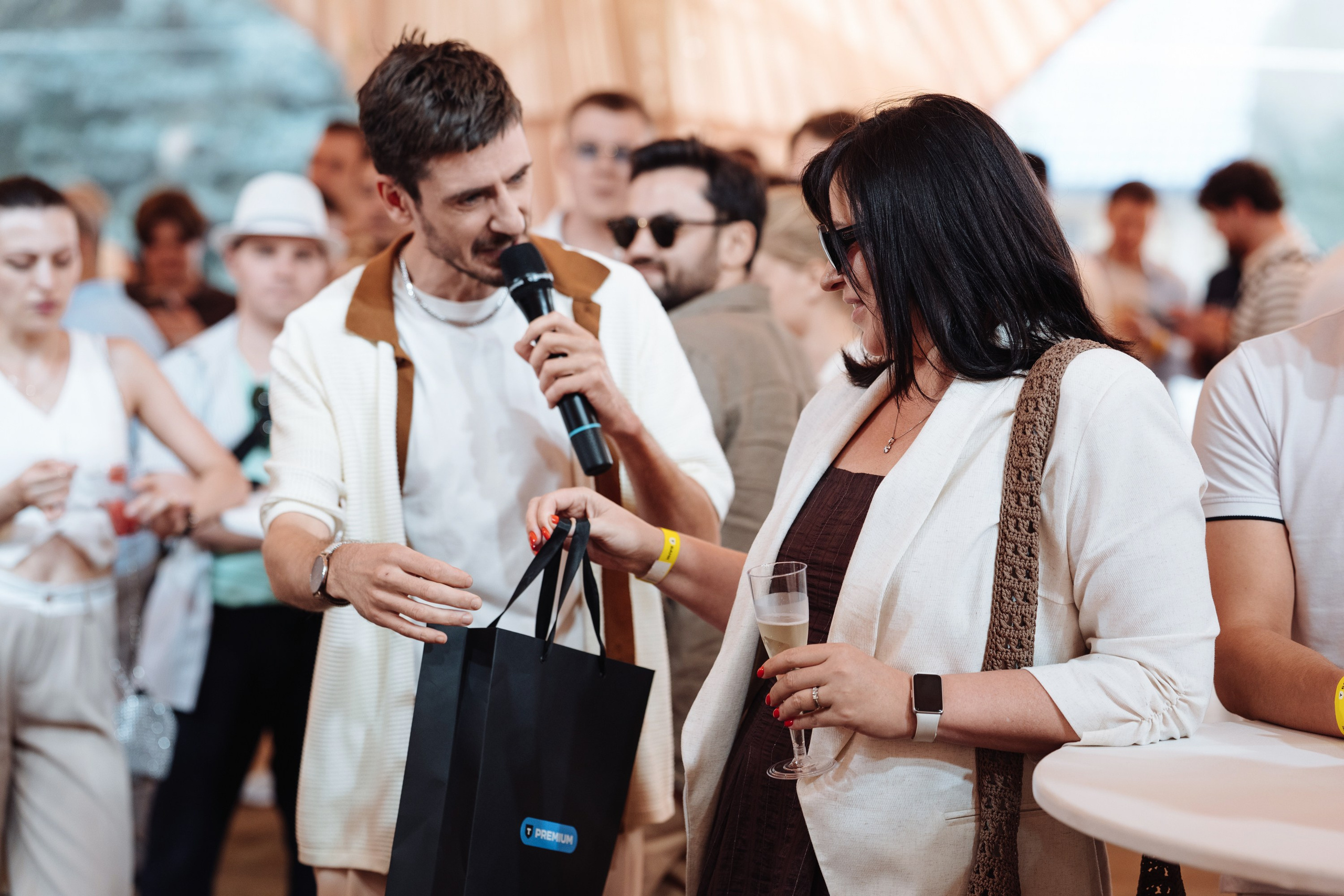 Summer corporate. Рекламный фотограф Москва — рекламная и бренд-съёмка | Polyakov