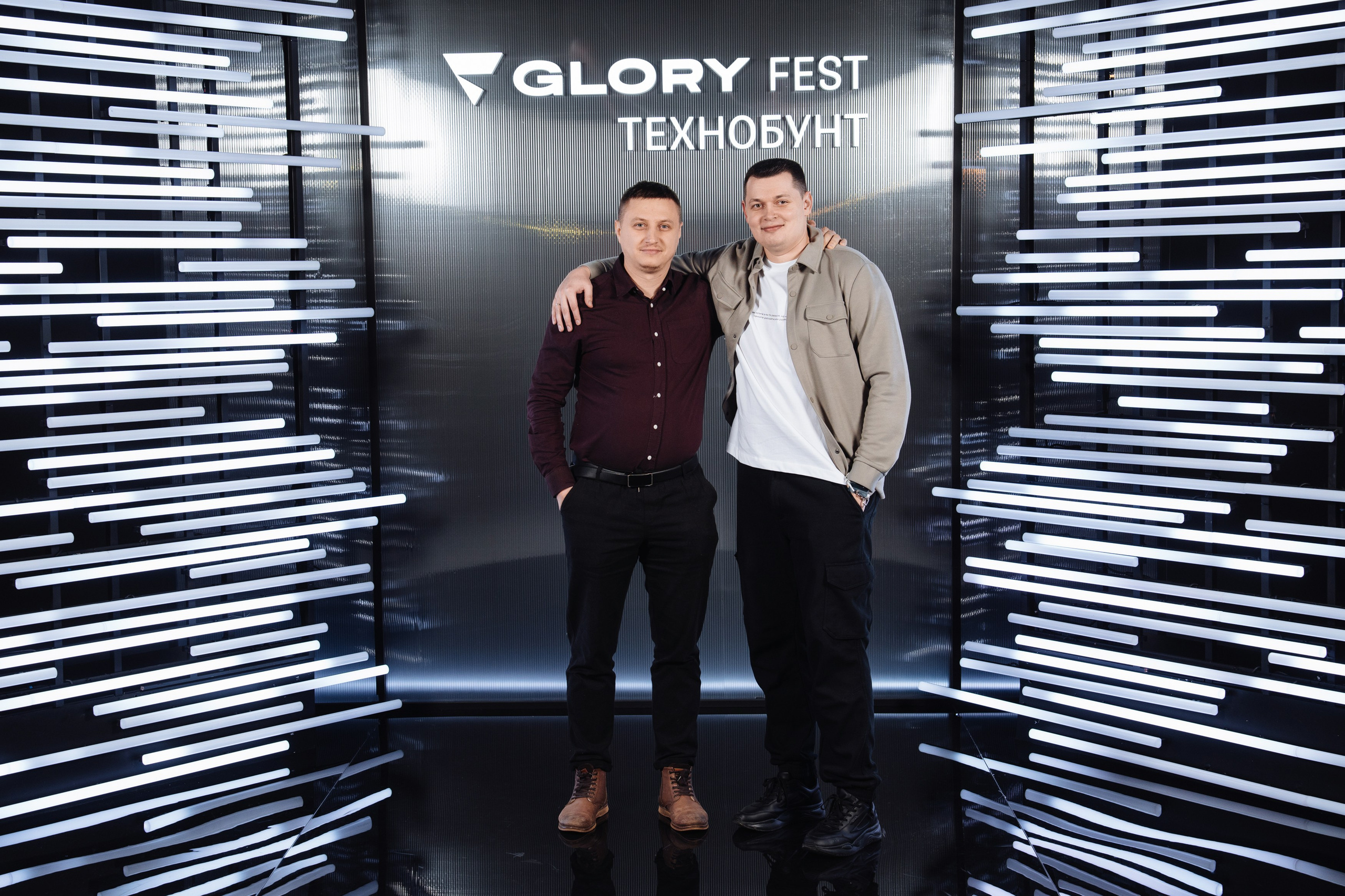 Glory 2025. Рекламный фотограф Москва — рекламная и бренд-съёмка | Polyakov