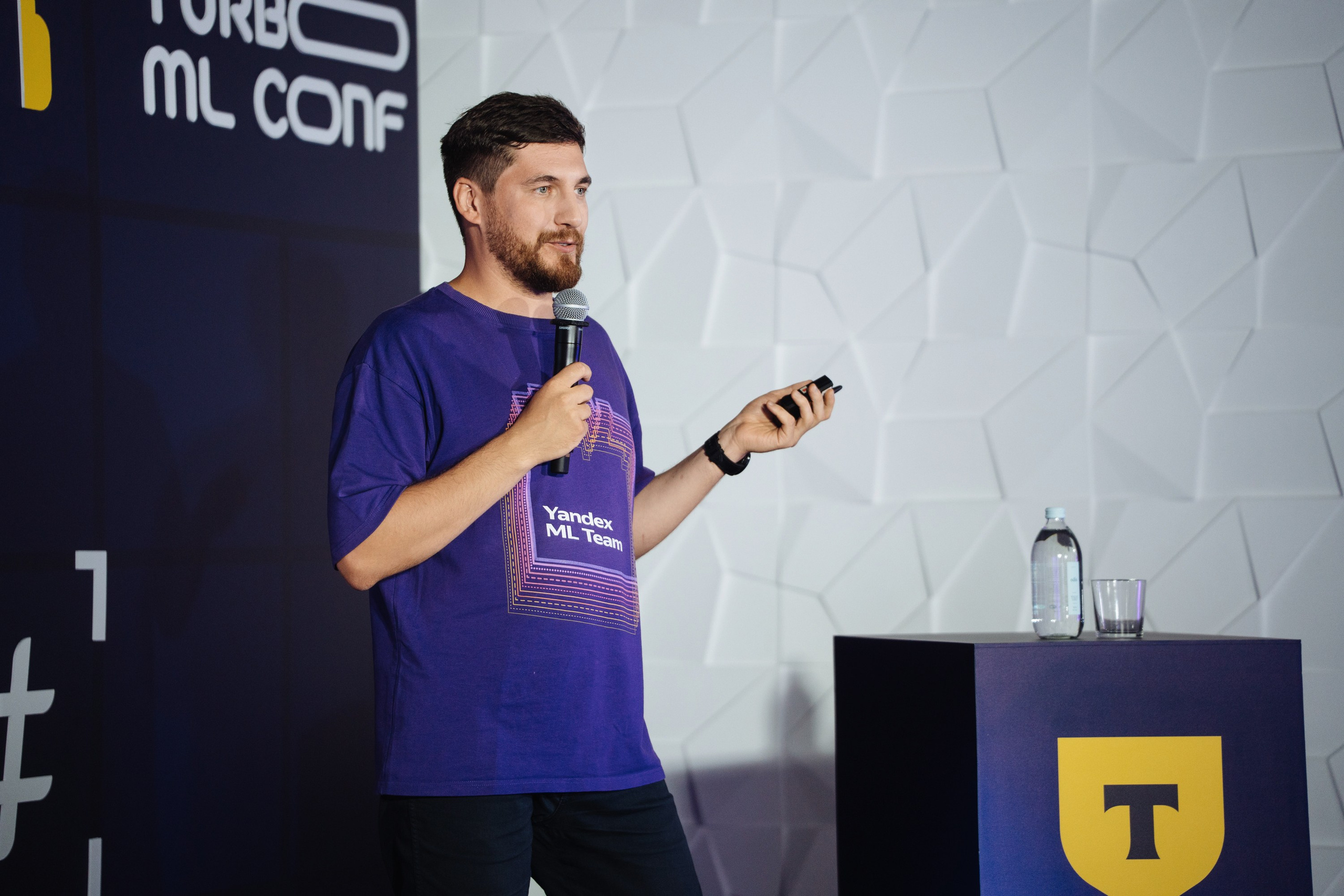 Turbo ML conf 2025. Рекламный фотограф Москва — рекламная и бренд-съёмка | Polyakov