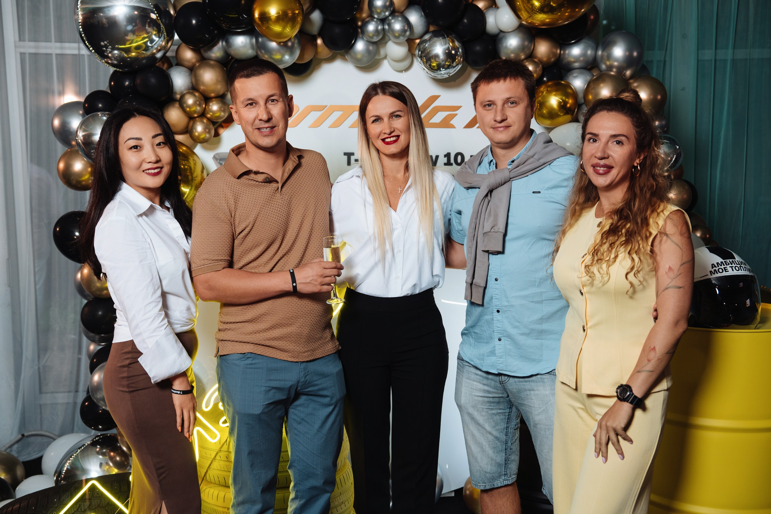 Summer corporate. Рекламный фотограф Москва — рекламная и бренд-съёмка | Polyakov