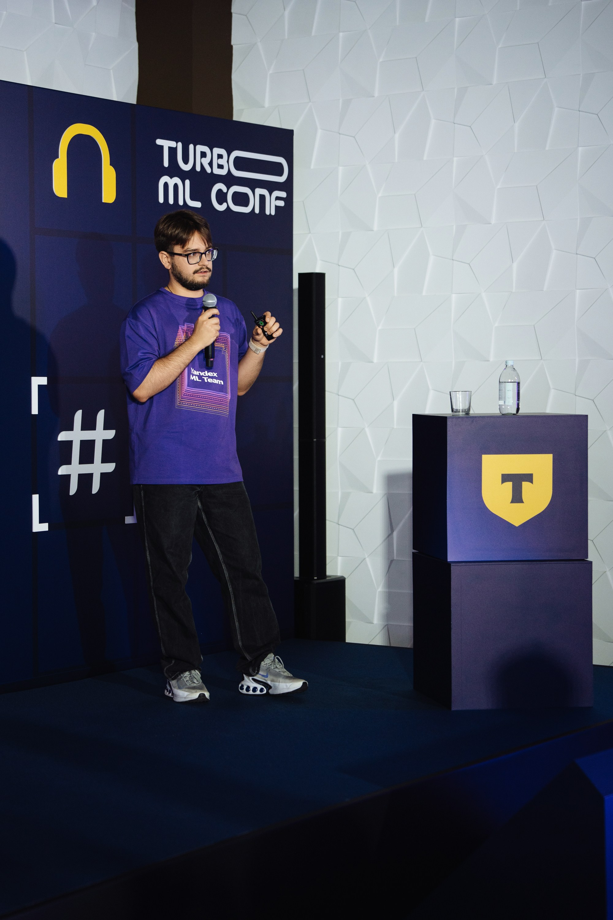 Turbo ML conf 2025. Рекламный фотограф Москва — рекламная и бренд-съёмка | Polyakov