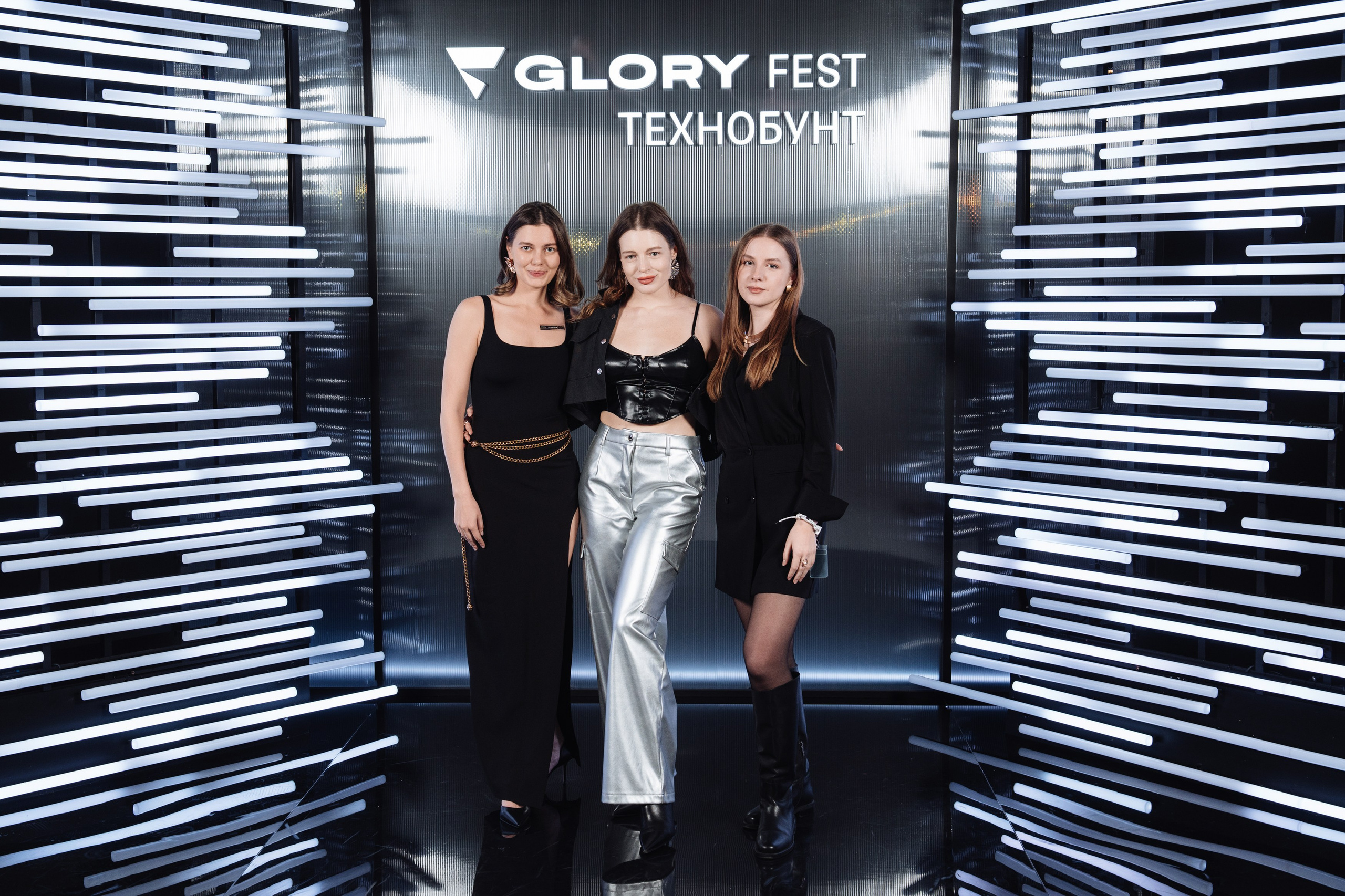 Glory 2025. Рекламный фотограф Москва — рекламная и бренд-съёмка | Polyakov