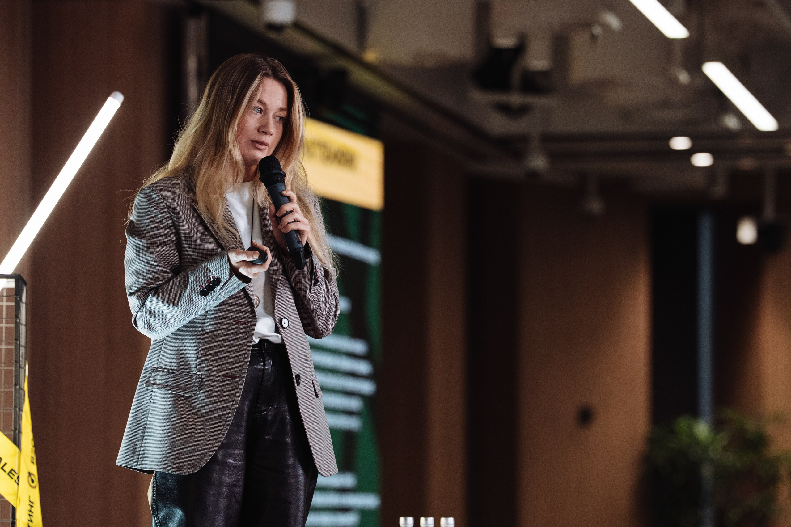Sales Day 2026. Рекламный фотограф Москва — рекламная и бренд-съёмка | Polyakov
