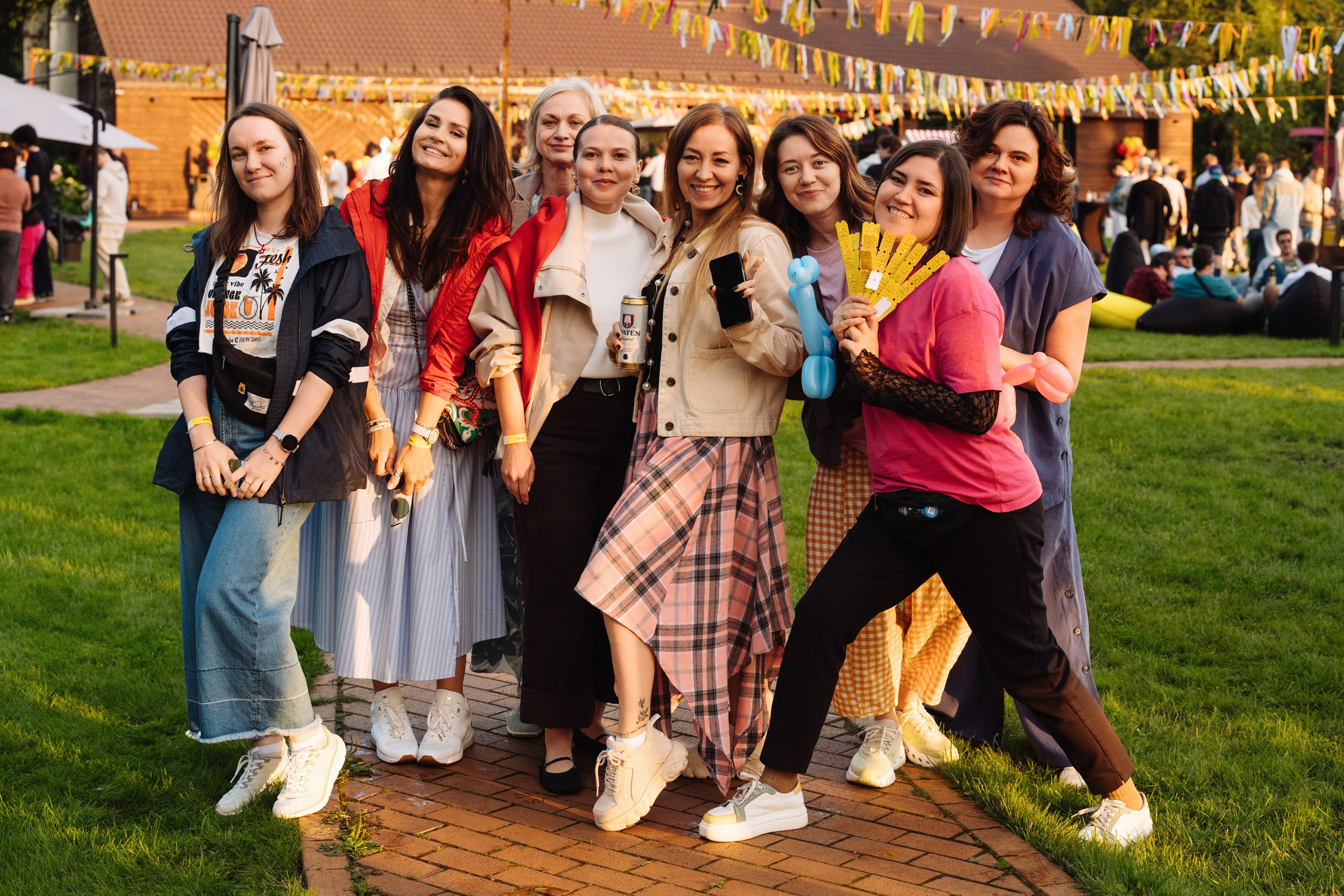 Summer corporate. Рекламный фотограф Москва — рекламная и бренд-съёмка | Polyakov