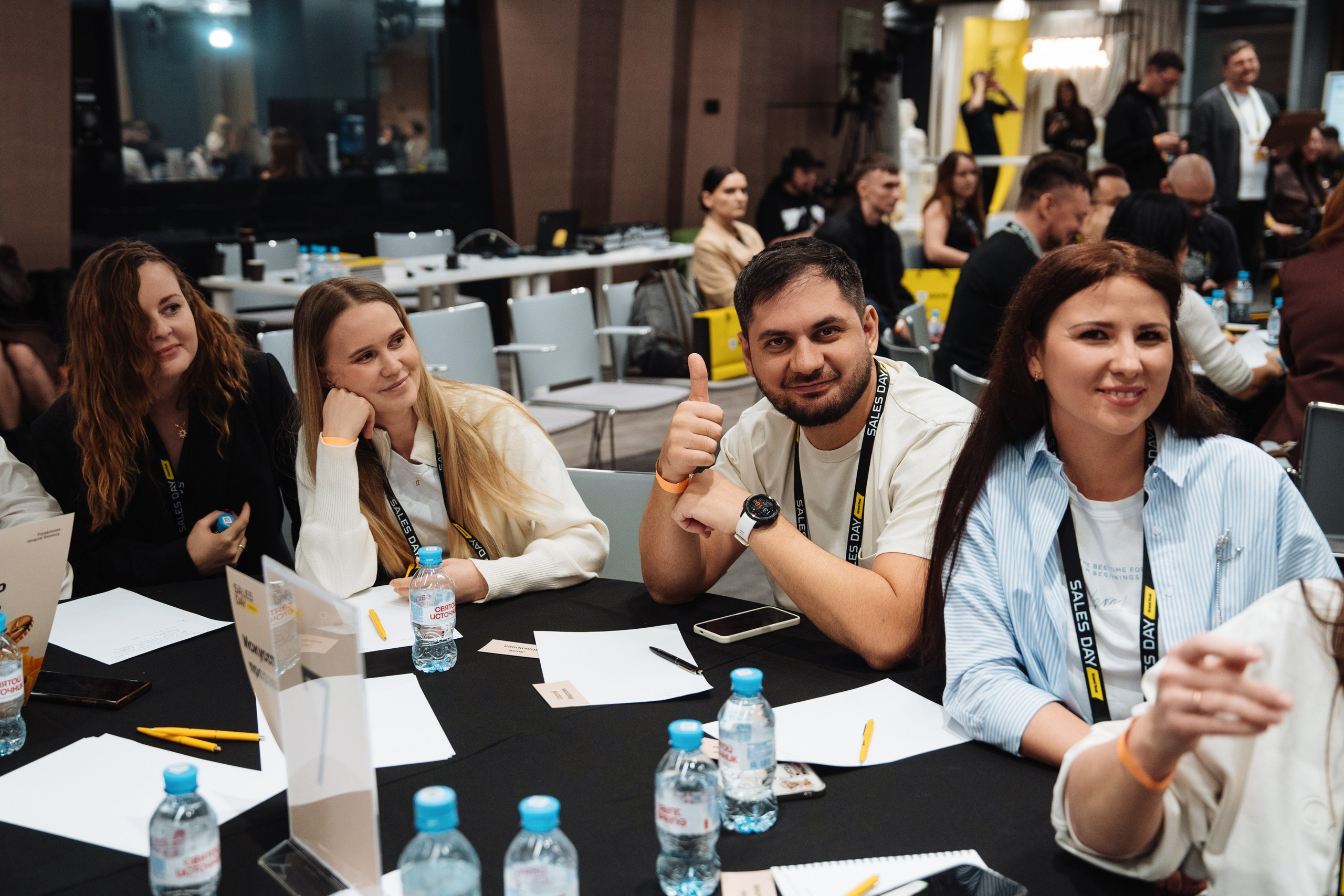 Sales day grand final. Рекламный фотограф Москва — рекламная и бренд-съёмка | Polyakov