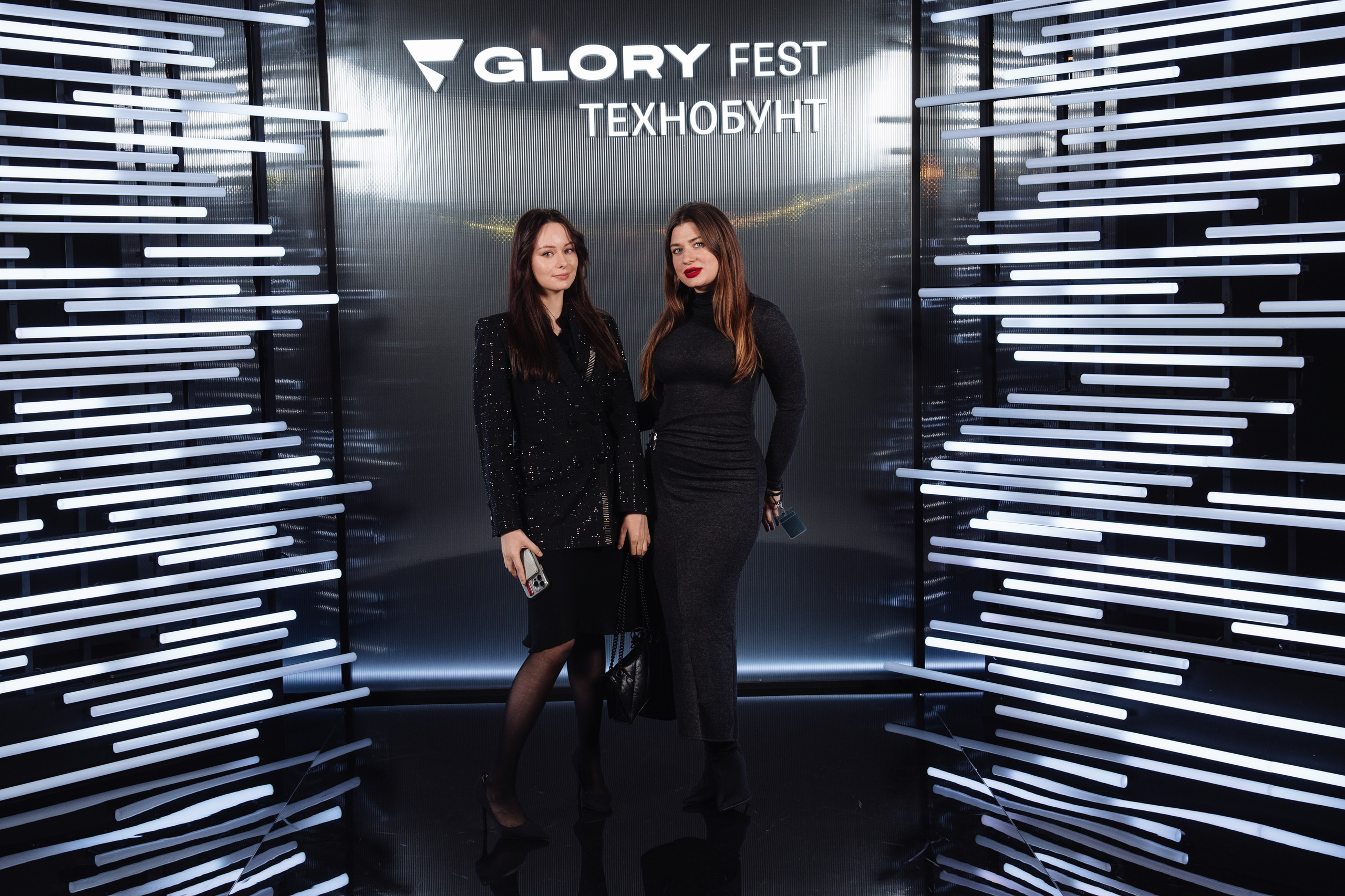 Glory 2025. Рекламный фотограф Москва — рекламная и бренд-съёмка | Polyakov